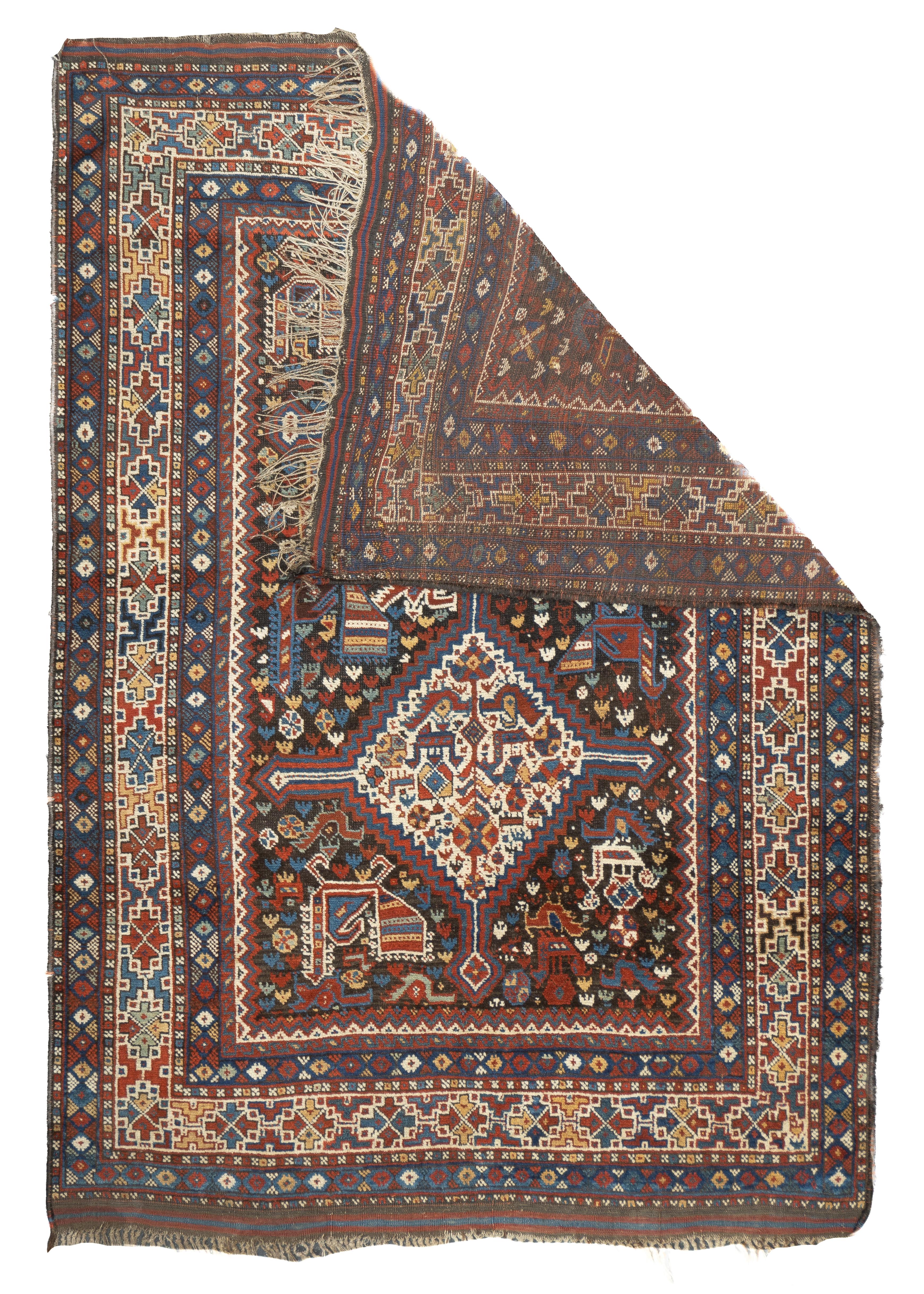 Antiker persischer Gaschgai-Teppich 4'7'' x 6'5''. Die besten Nomadenteppiche aus SW-Persien, Provinz Fars, meist in Streuformaten. Geometrische Gabbehs, Löwenteppiche, adaptierte persische Kurvenstile. Einige gut gewebte Gebetsteppiche.
