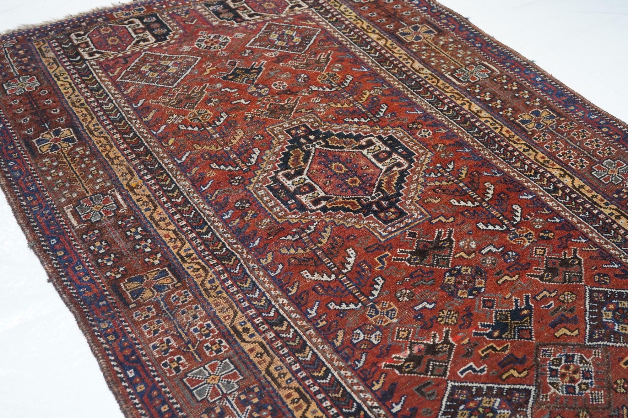 Antique Persian Qashqai Rug 4'9'' x 7'5'' For Sale 1