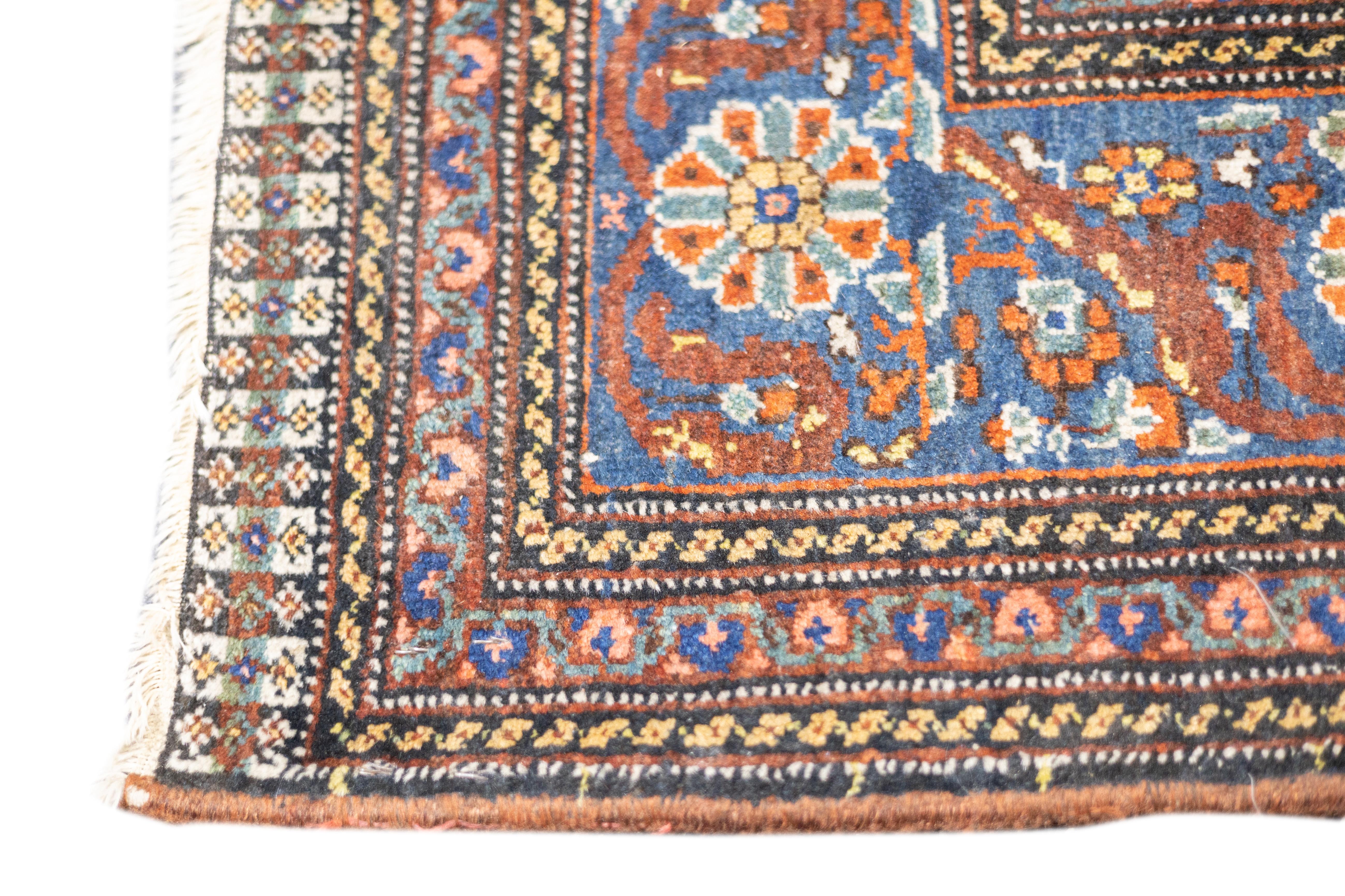 Antique Persian Qashqai Rug 6'11'' x 10'6'' For Sale 4