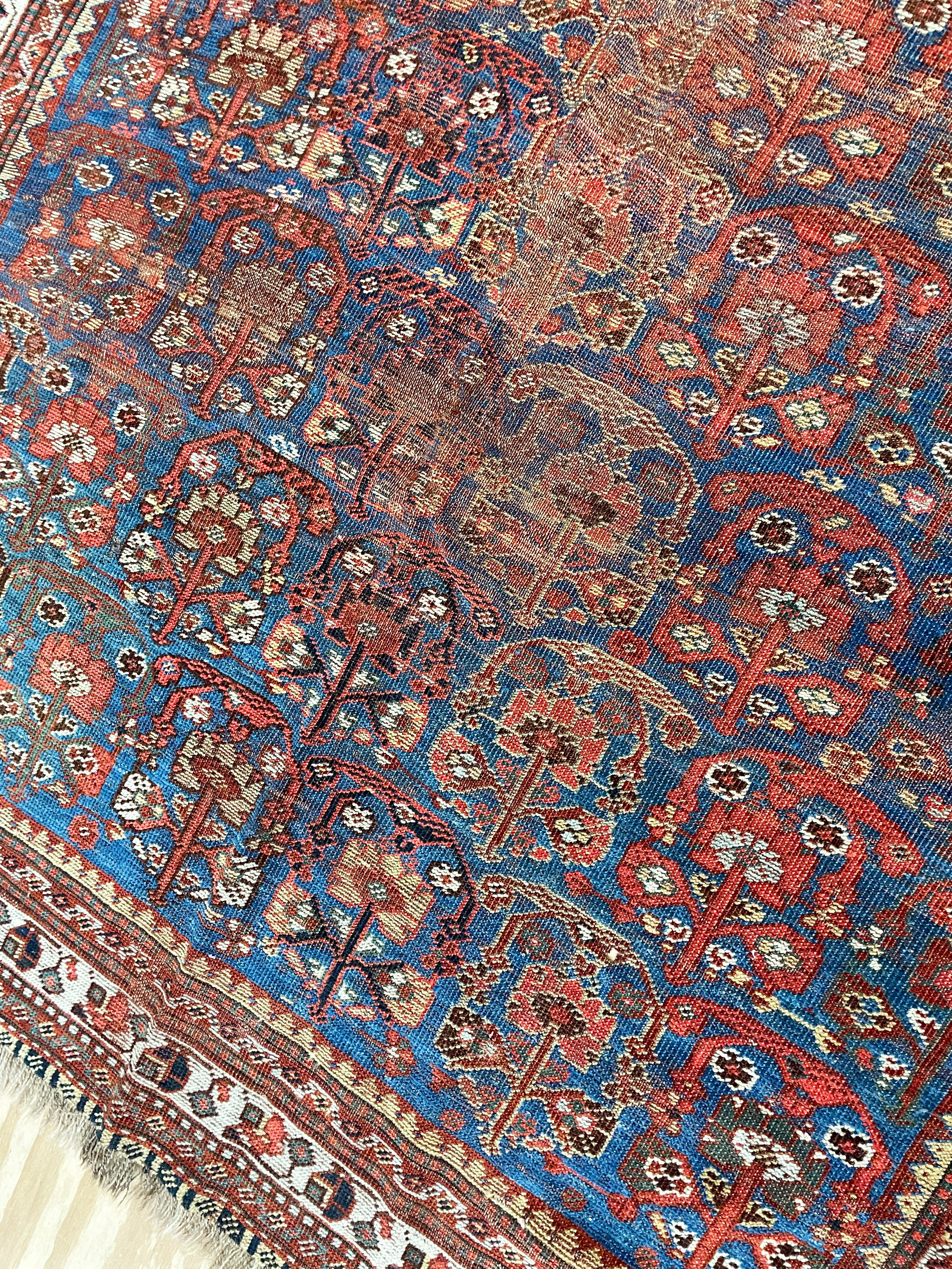 Antiker persischer Gaschgai-Teppich, so wie er ist im Angebot 3
