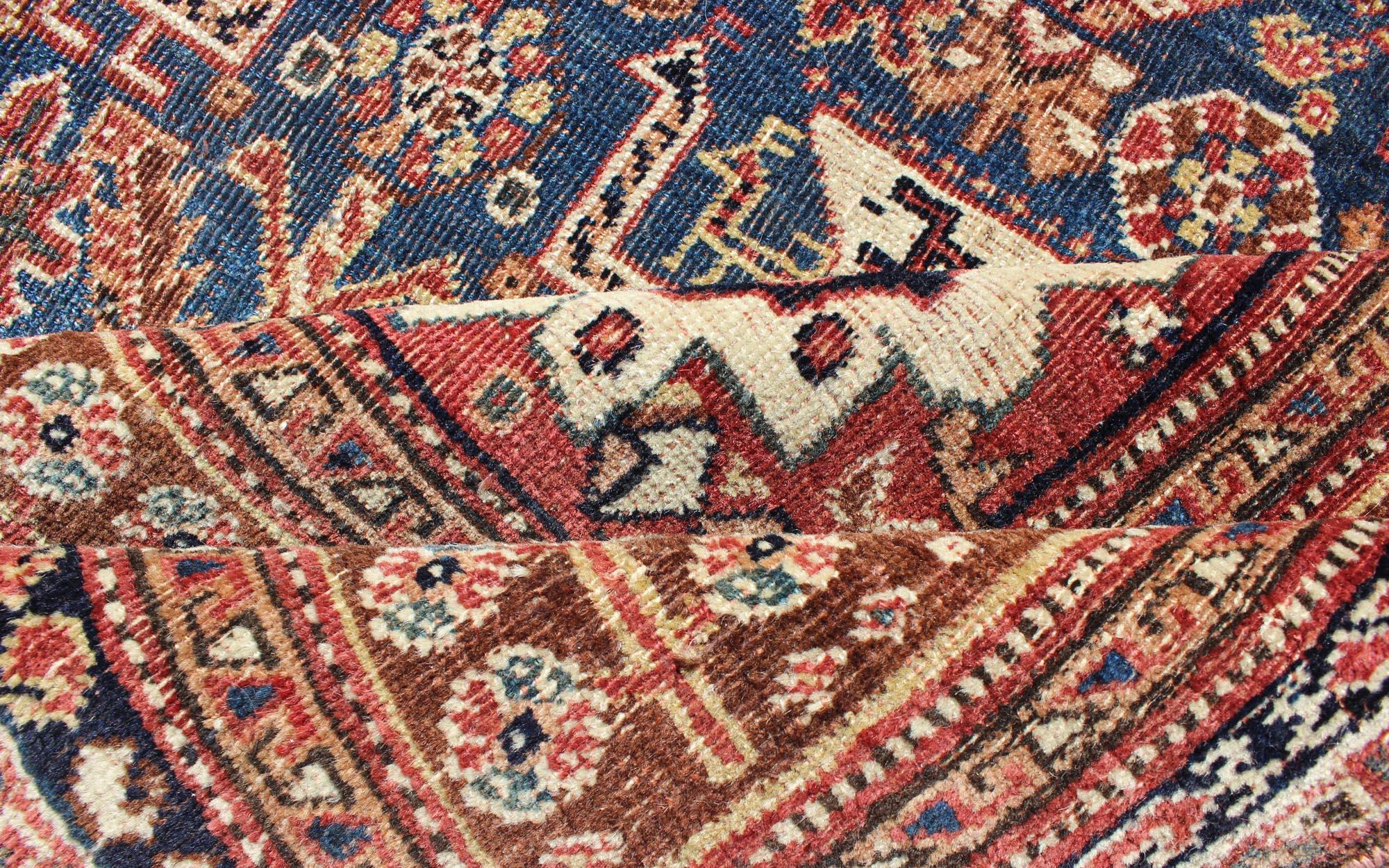 Antique Persian Qashqai Rug with Central Medallion in Ink Blue and Faded Red For Sale 1