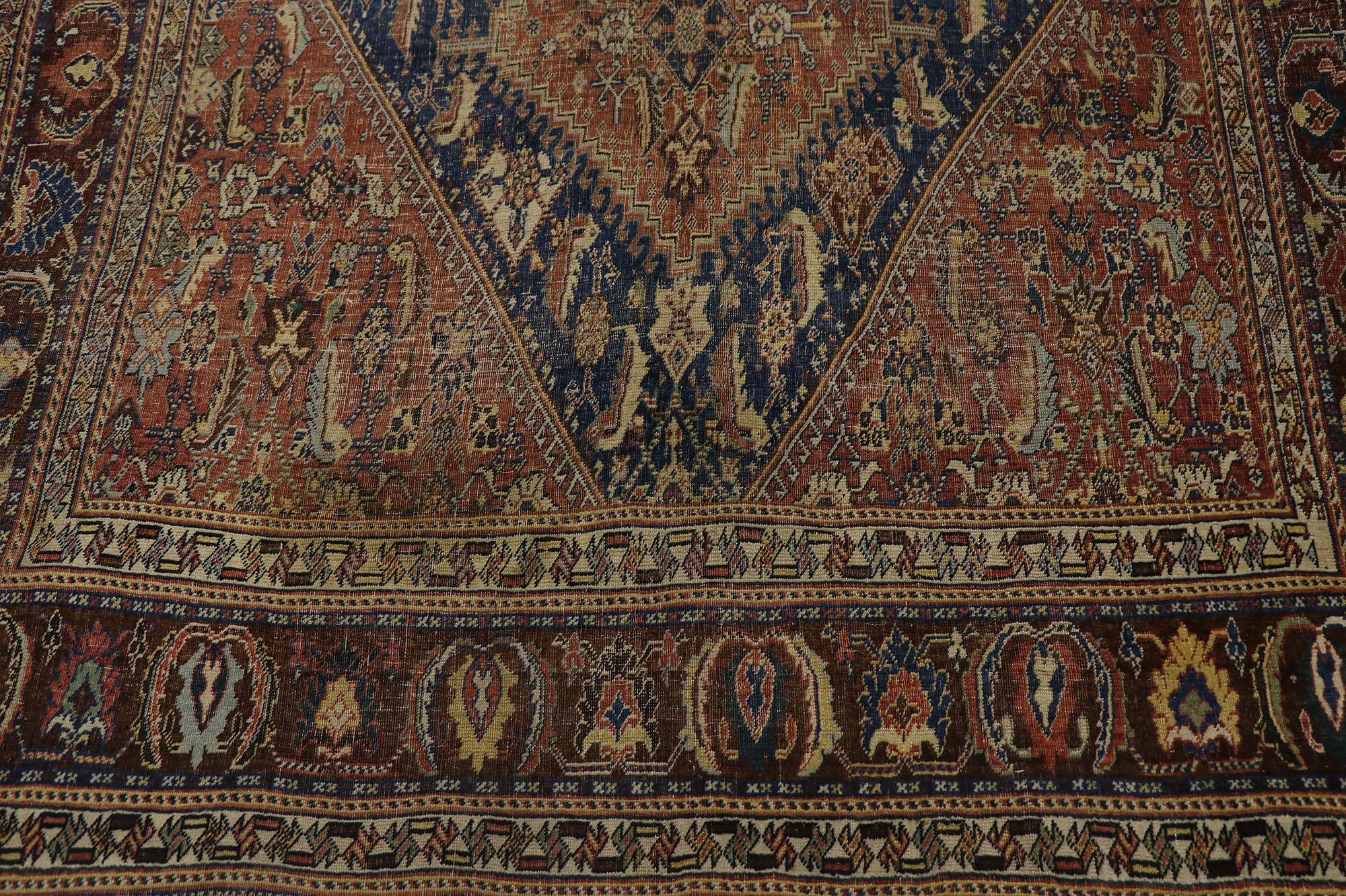 Antique Persian Qashqai Rug with Tribal Style In Distressed Condition For Sale In Dallas, TX
