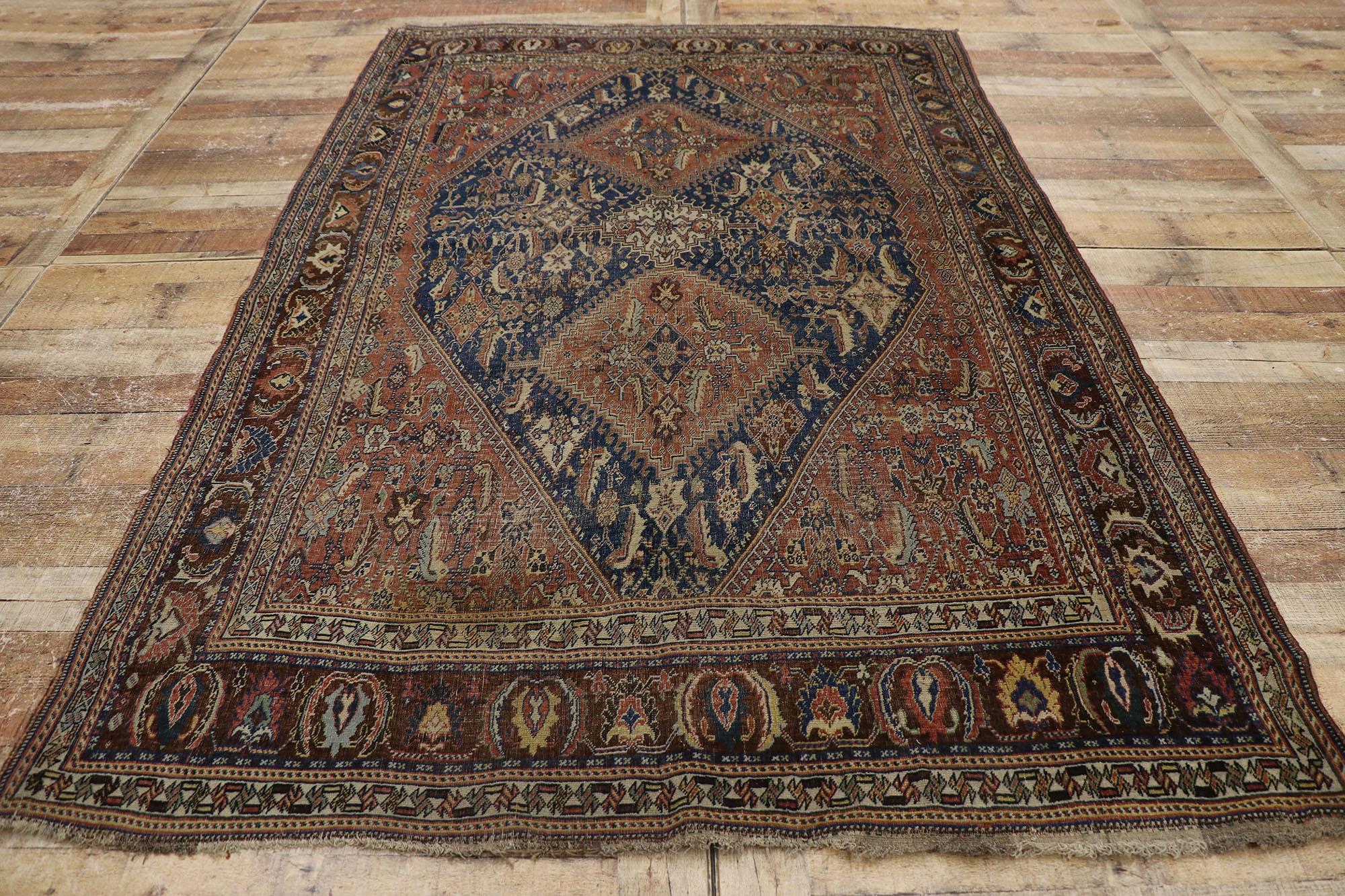 Antique Persian Qashqai Rug with Tribal Style For Sale 1