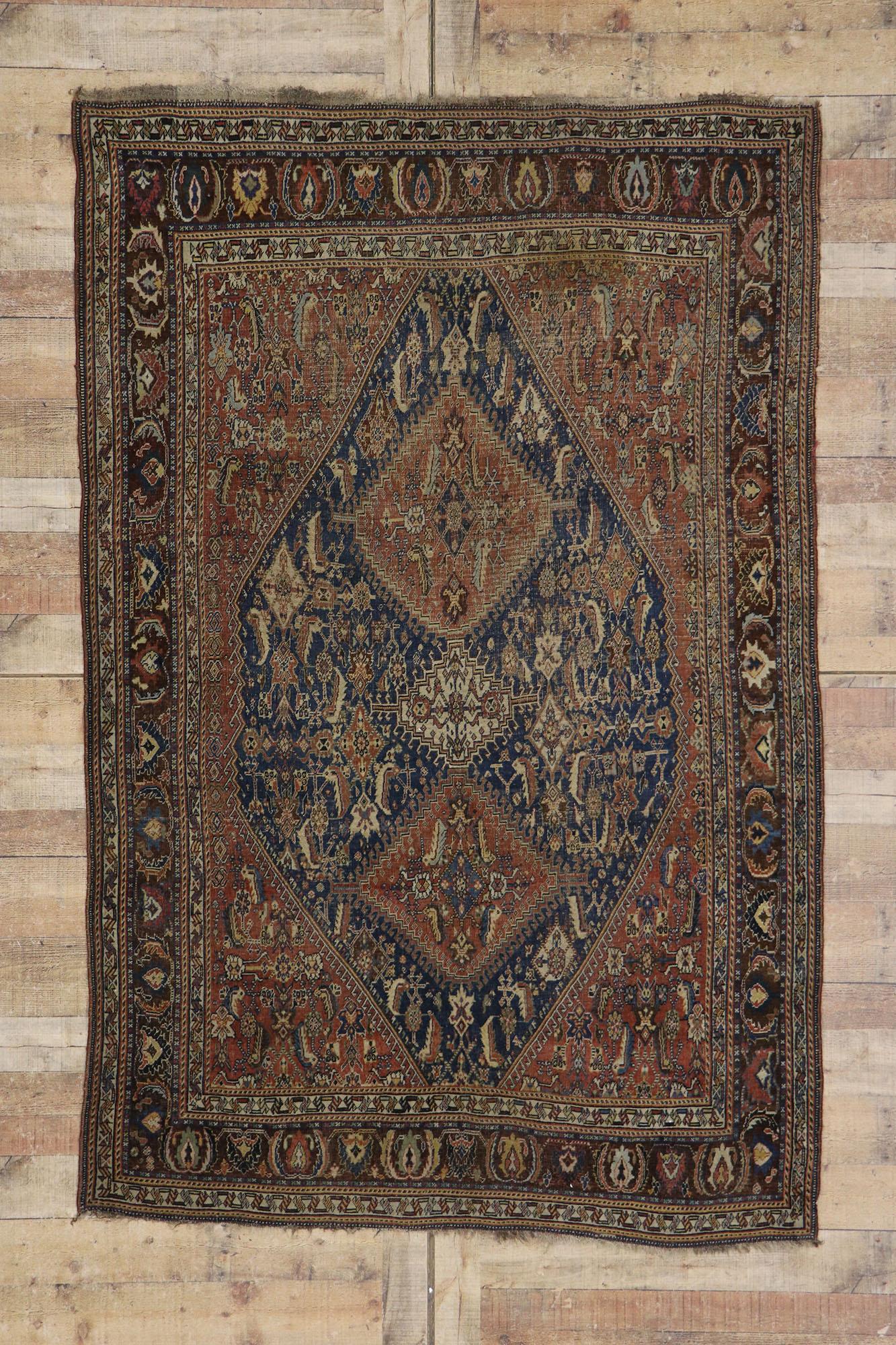 Antique Persian Qashqai Rug with Tribal Style For Sale 2