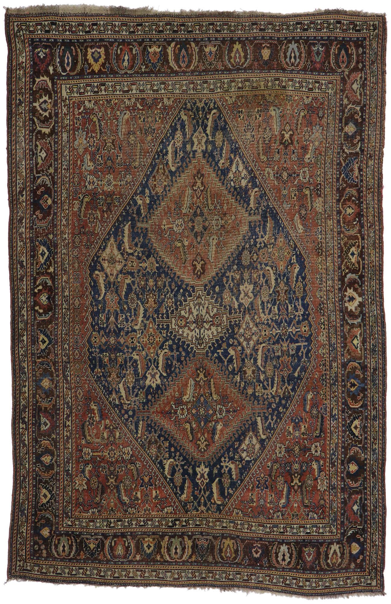 Antique Persian Qashqai Rug with Tribal Style For Sale 3