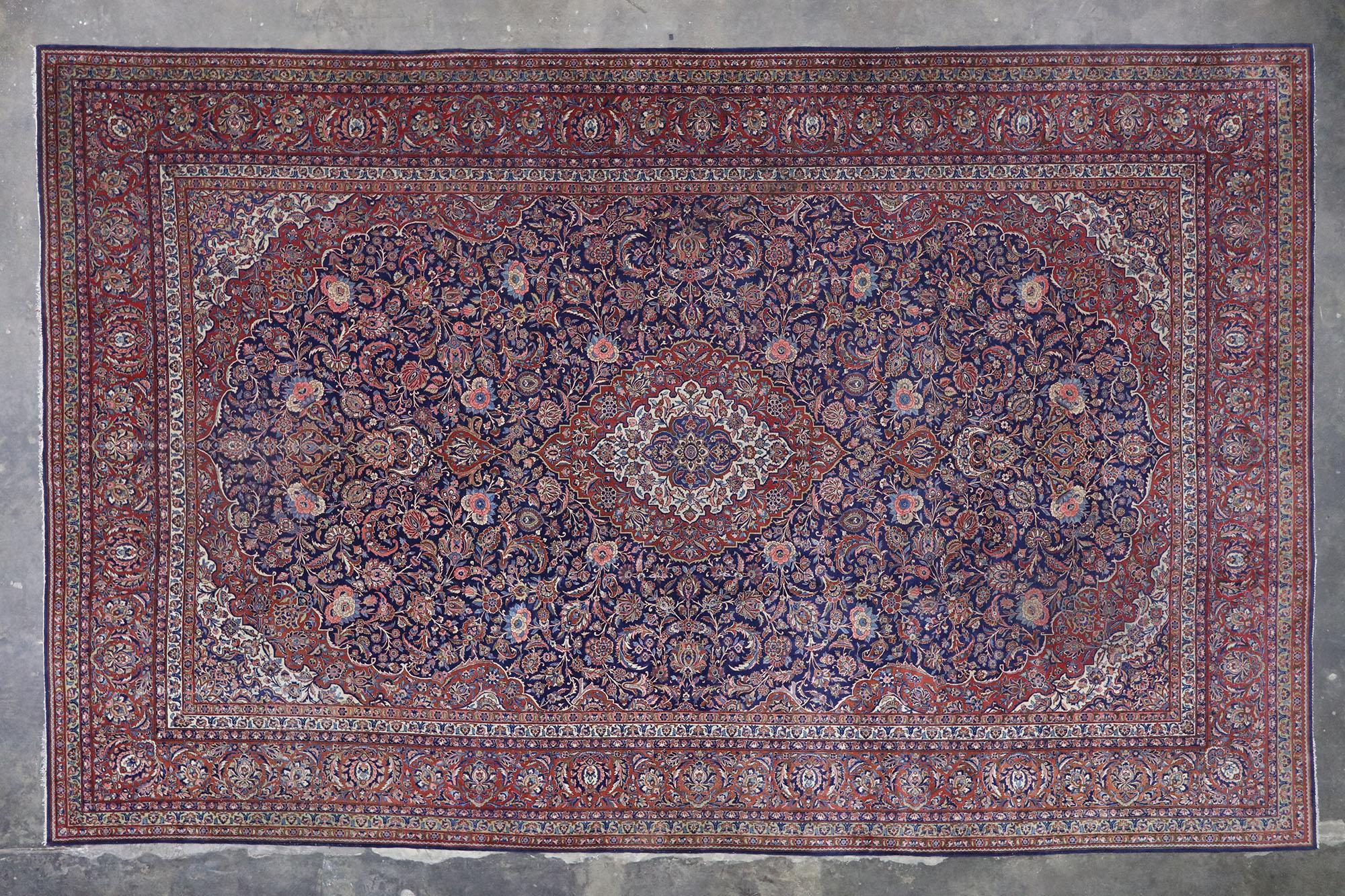 Antique Persian Qazvin Rug with Victorian Style For Sale 1