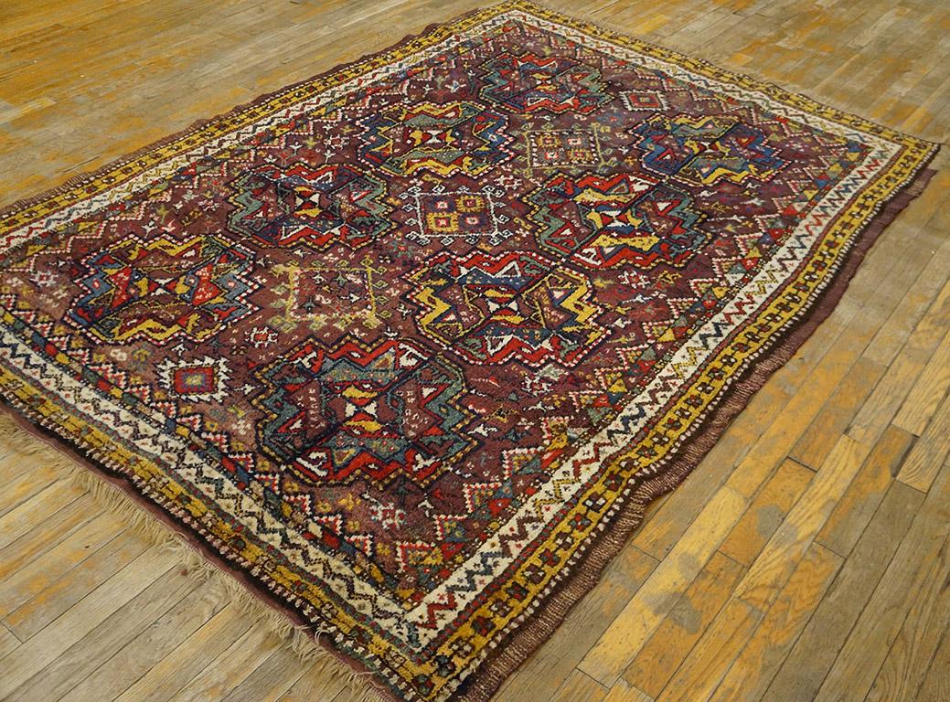 Antique Persian Quchan rug. Size: 5'2