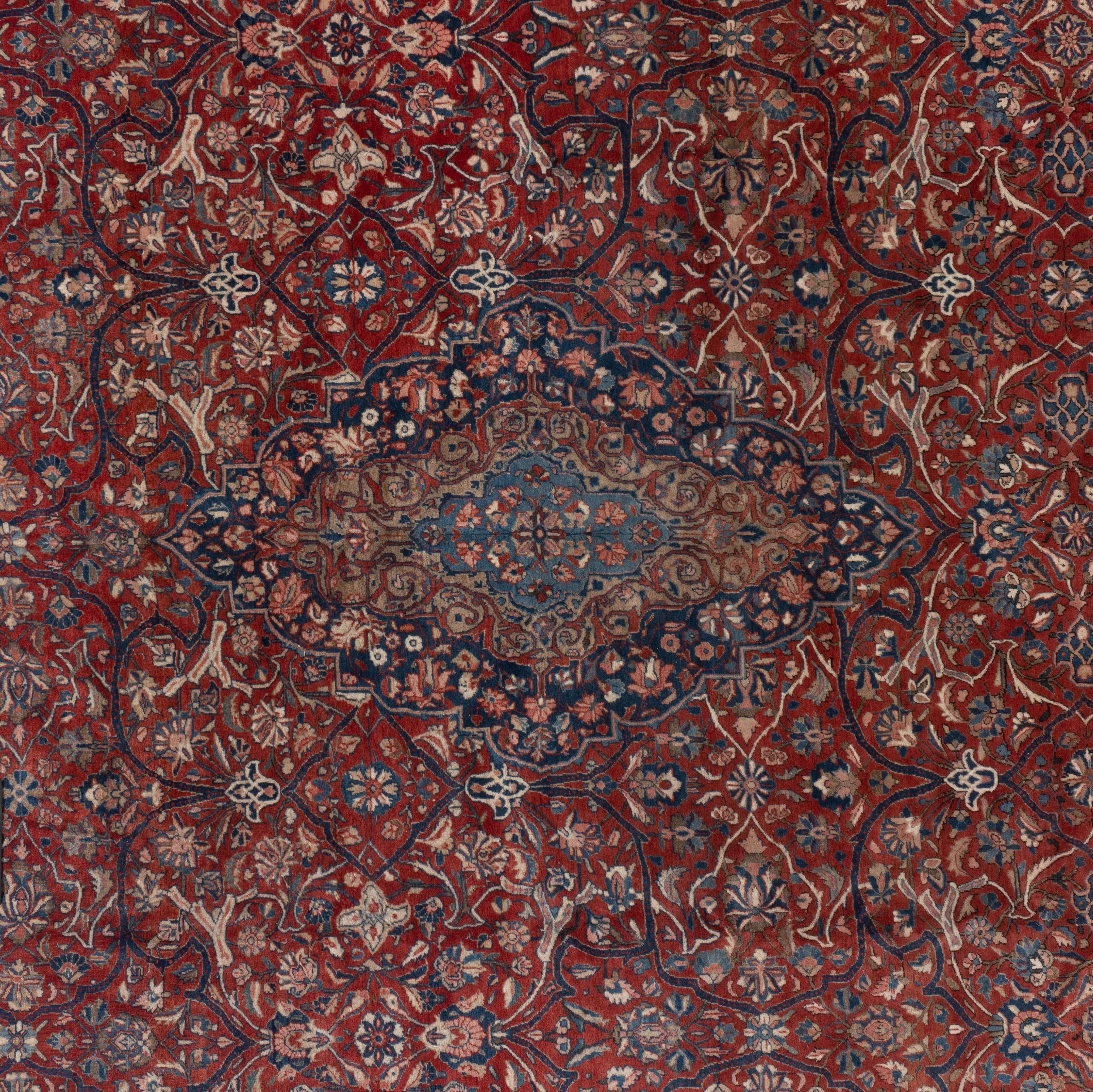 Ancien tapis de Kashan persan rouge noué à la main en vente 6