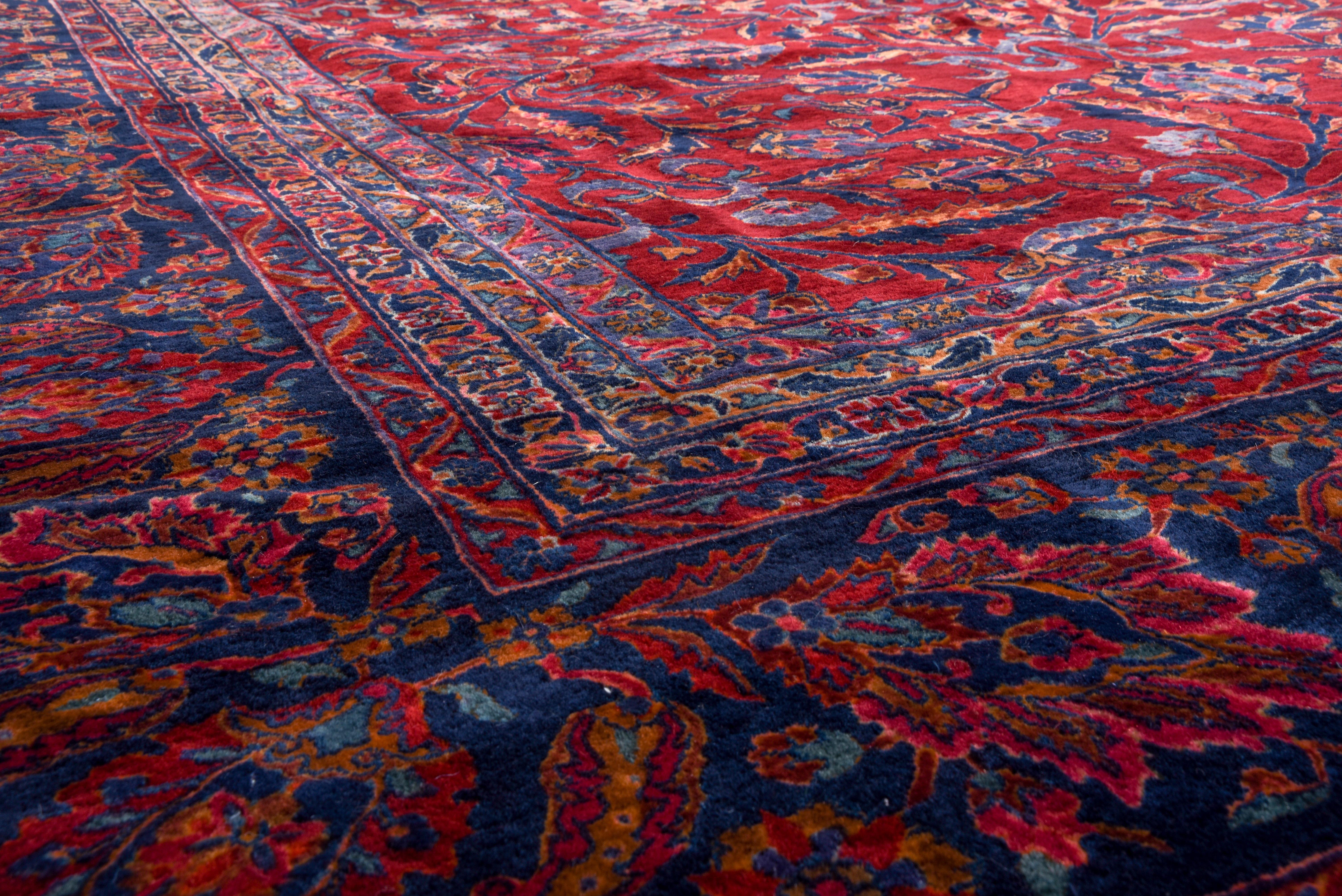 Hand-Knotted Antique Persian Red Kashan Carpet, circa 1920s For Sale