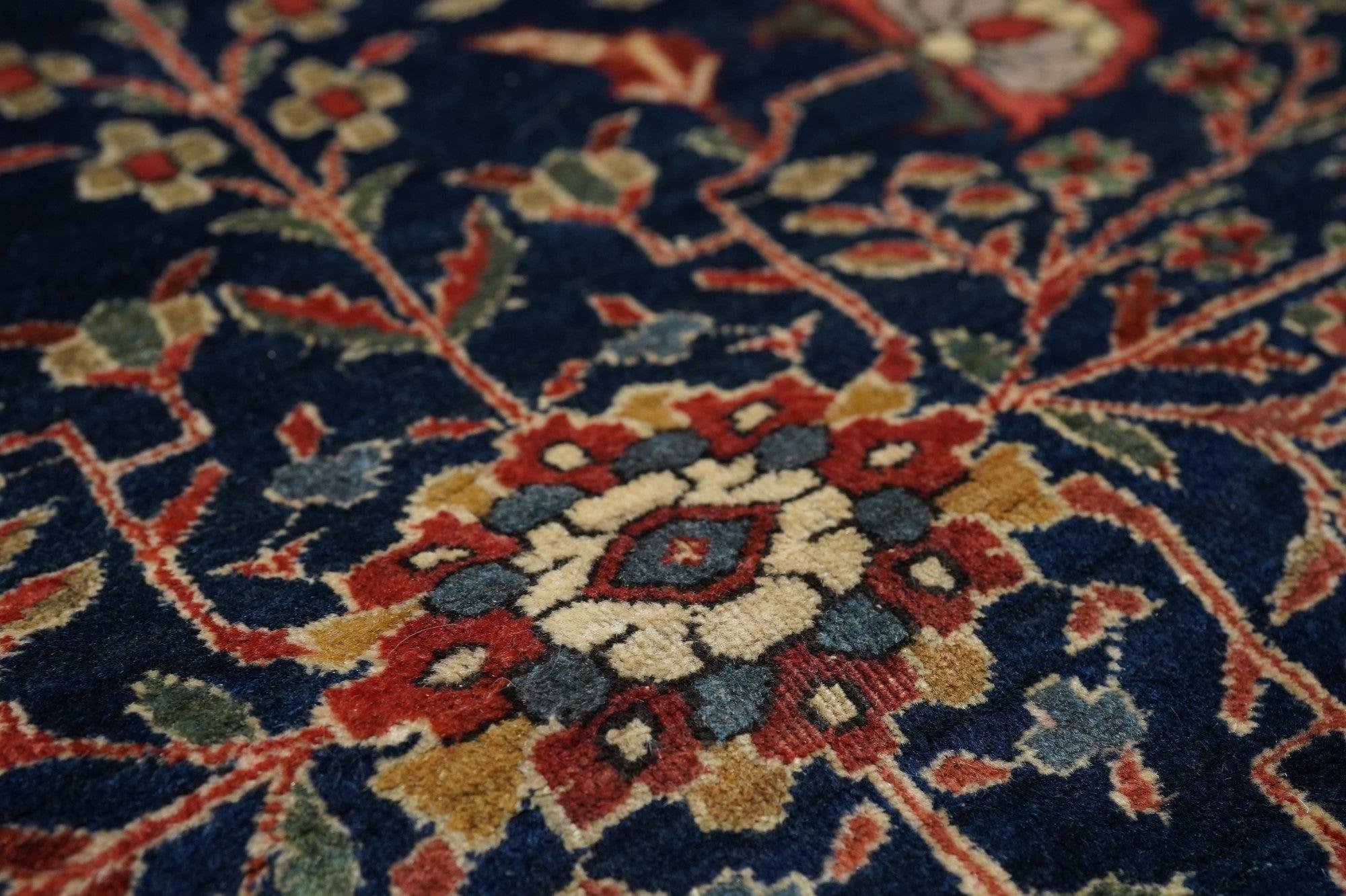 Wool Antique Persian Rug 4'3'' x 6'9'' For Sale