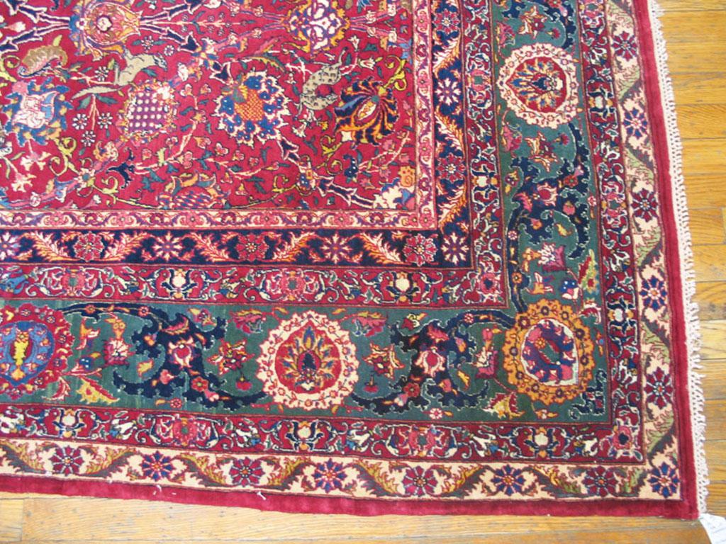 Antique Persian rug, size: 7'2