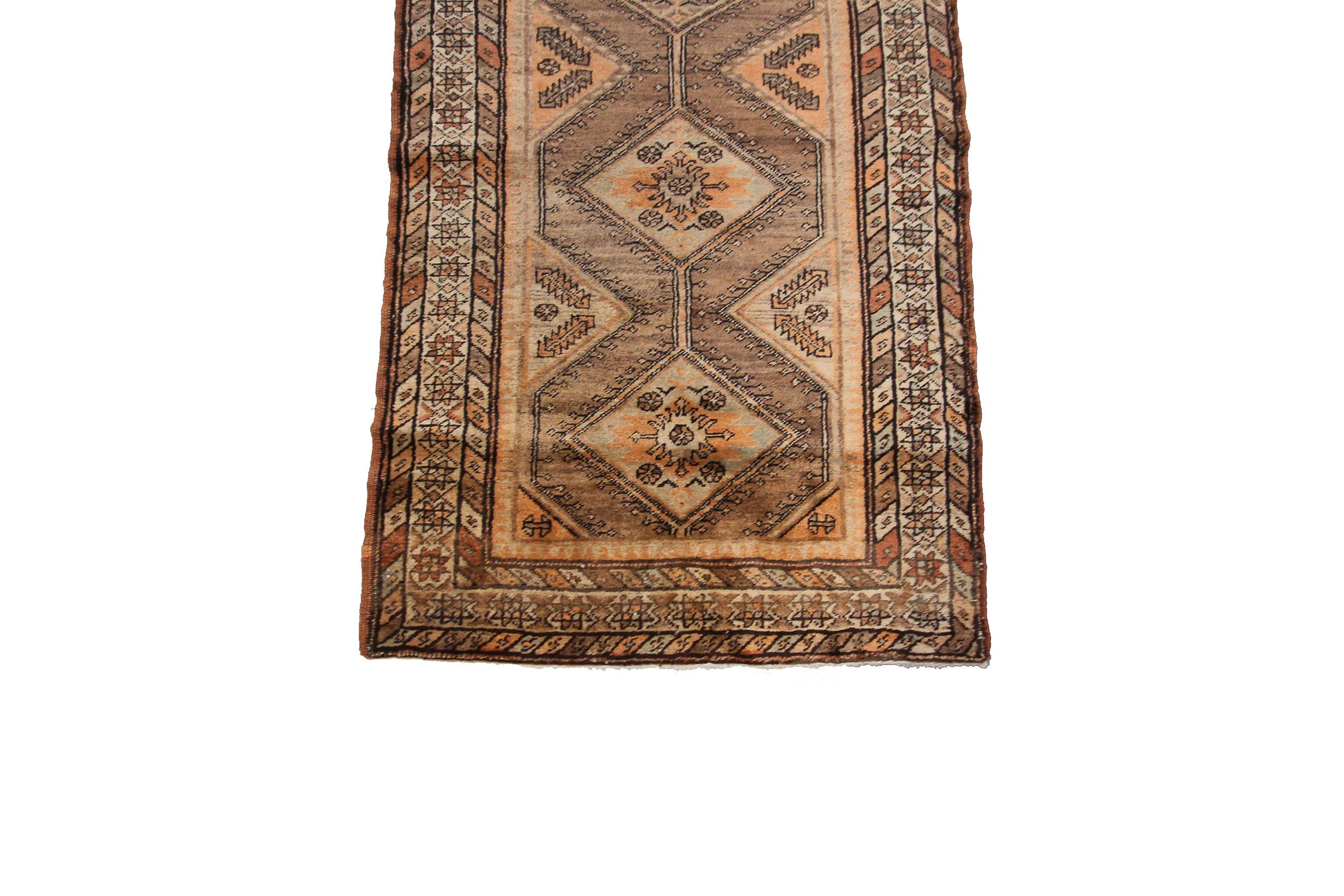 Early 20th Century Antique Persian Rug Antique Persian Runner Sarab Runner 3x14 Wool Foundation For Sale