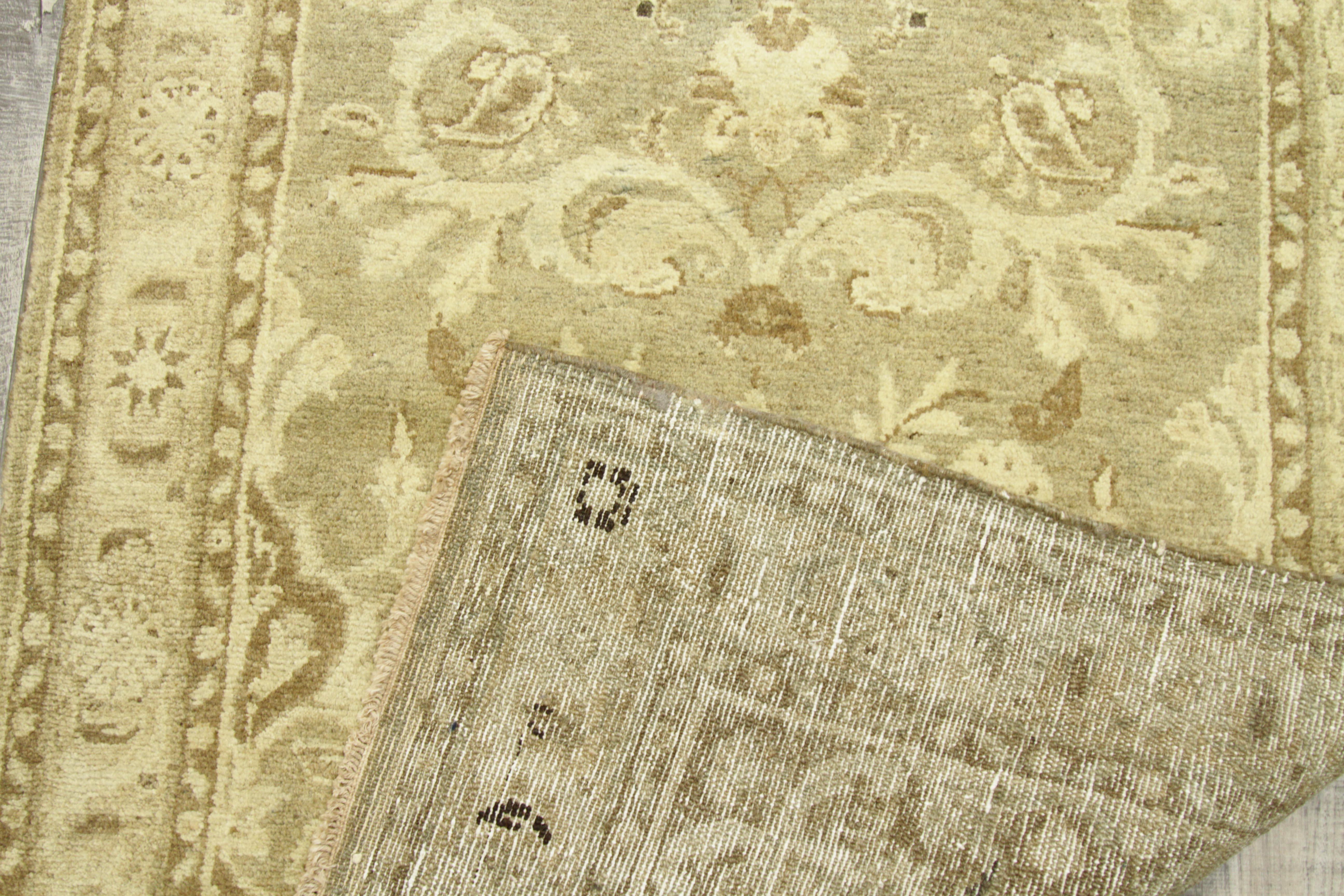 Persian Mehraban Runner Rug Circa 1910 - Wool Ivory Taupe Design - 75761 In Excellent Condition For Sale In Dallas, TX
