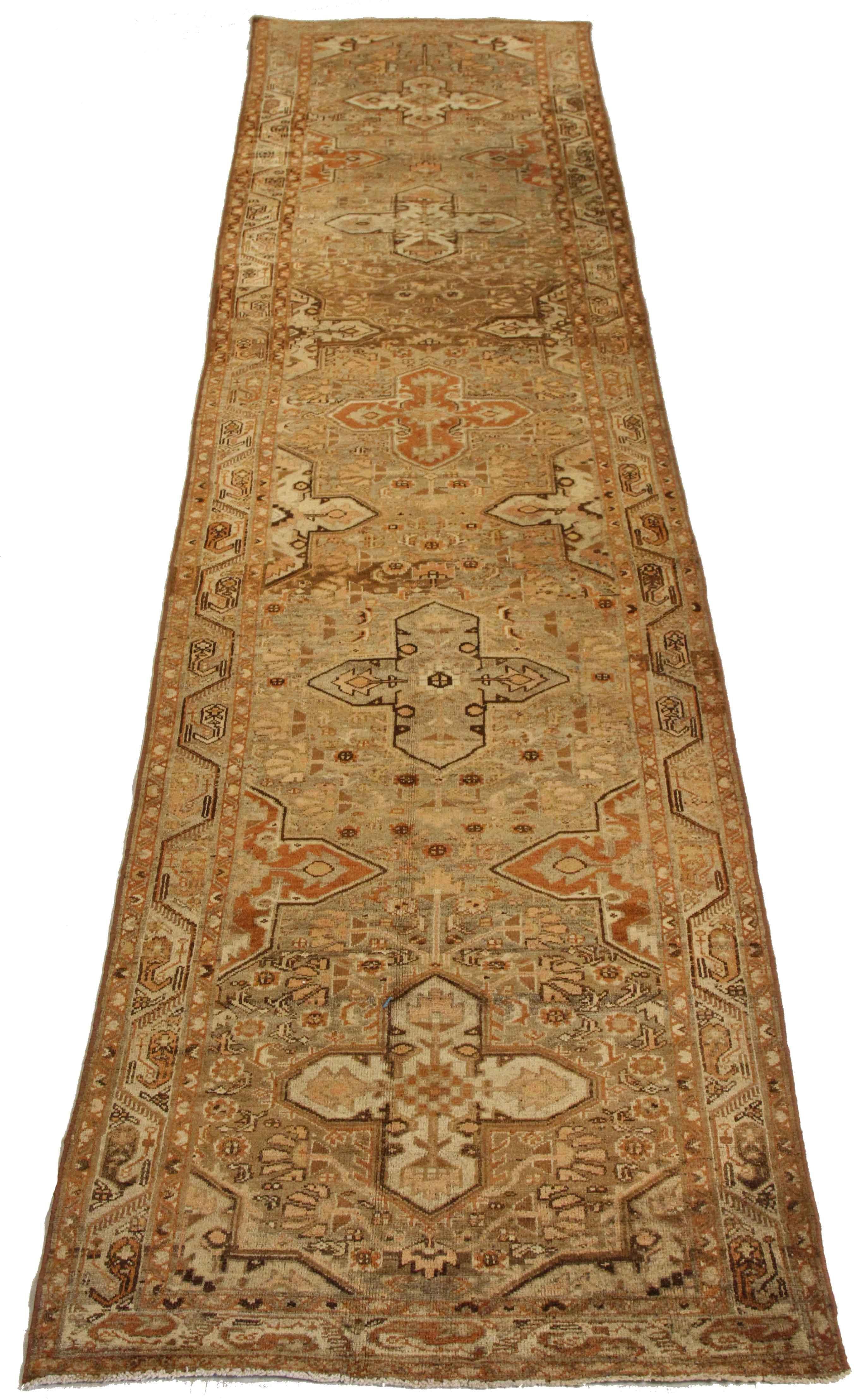 Persischer Mehraban Läufer Teppich CIRCA 1880 - Wolle Braun Elfenbein Rot Design - 75741 im Zustand „Hervorragend“ im Angebot in Dallas, TX