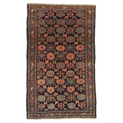 Antiker antiker persischer Teppich im Hamedan-Stil mit roten und grauen Blumenmedaillons All-Over