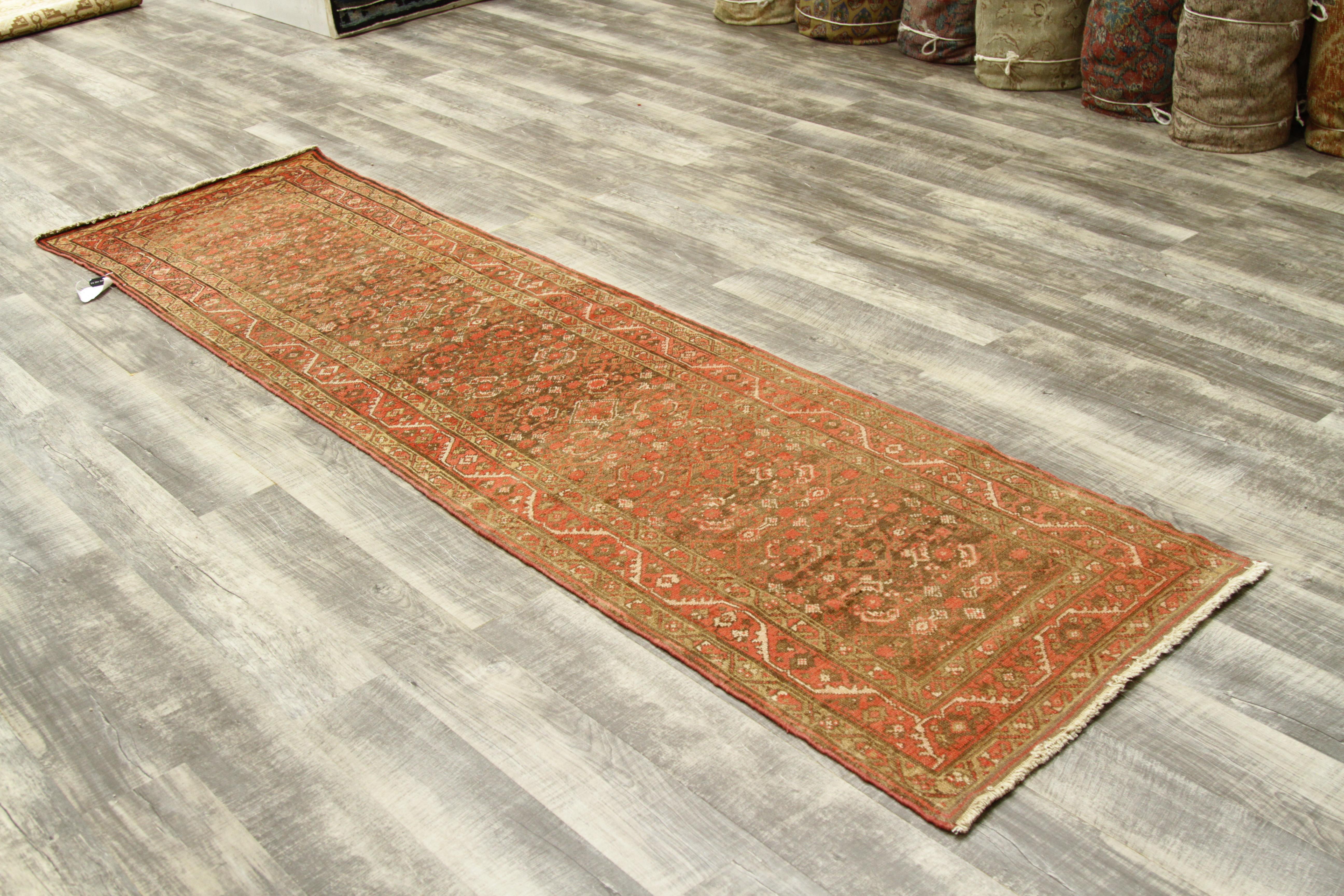 Antique Persian Rug in Malayer Design, 1910 For Sale 13