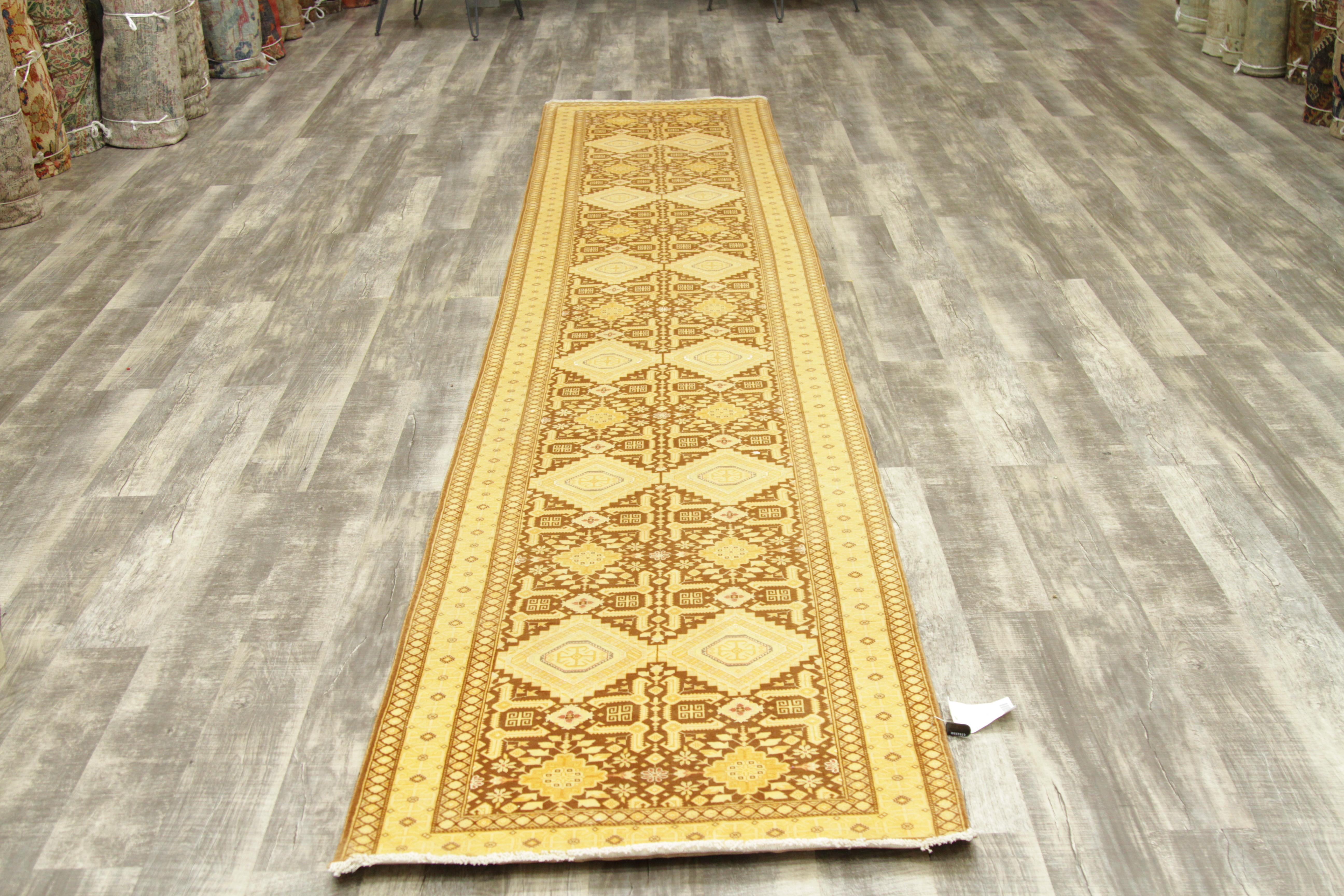 Antique Persian Rug in Tabriz Design with Gold & Brown Color Palette, circa 1940 For Sale 5