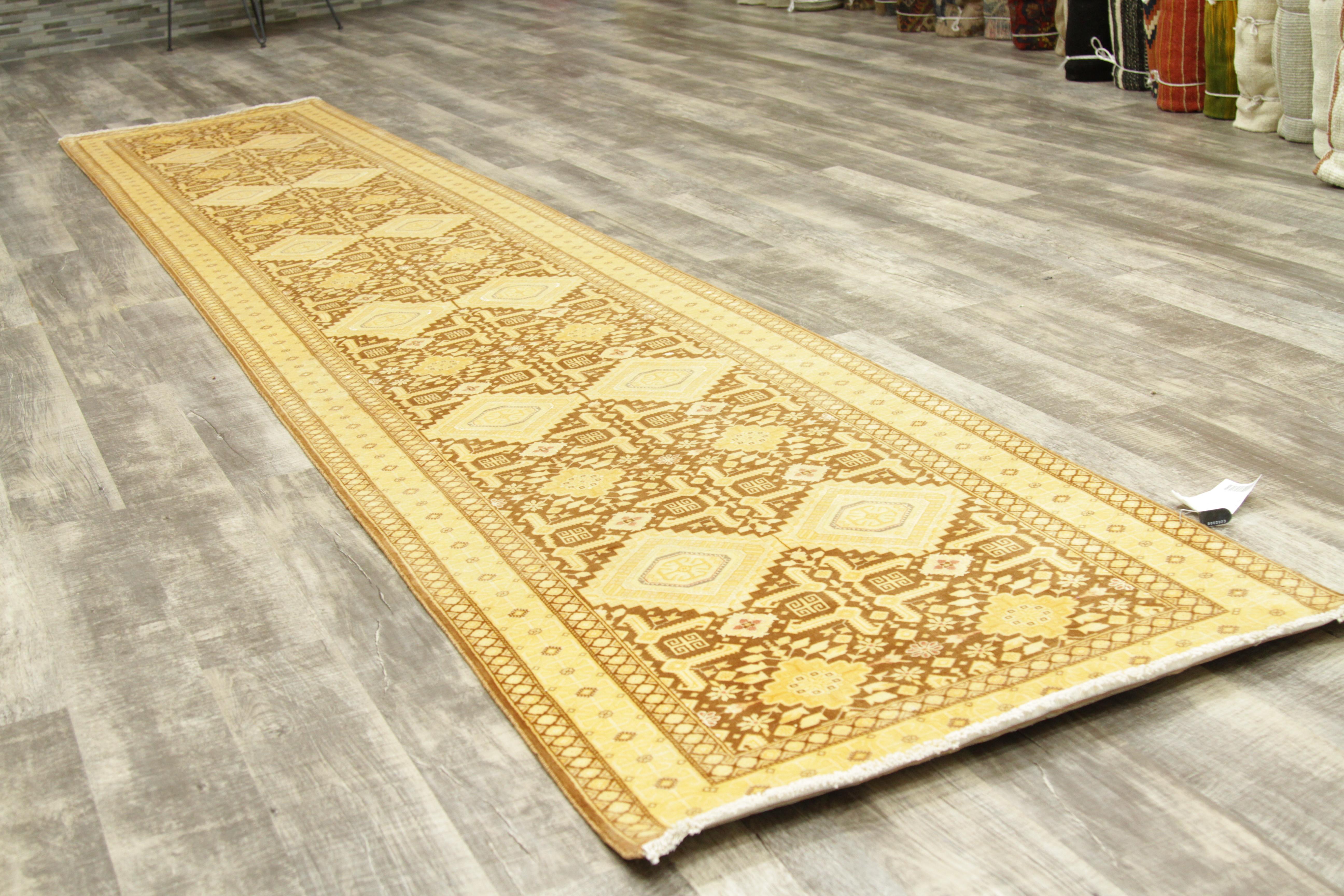Antique Persian Rug in Tabriz Design with Gold & Brown Color Palette, circa 1940 For Sale 9