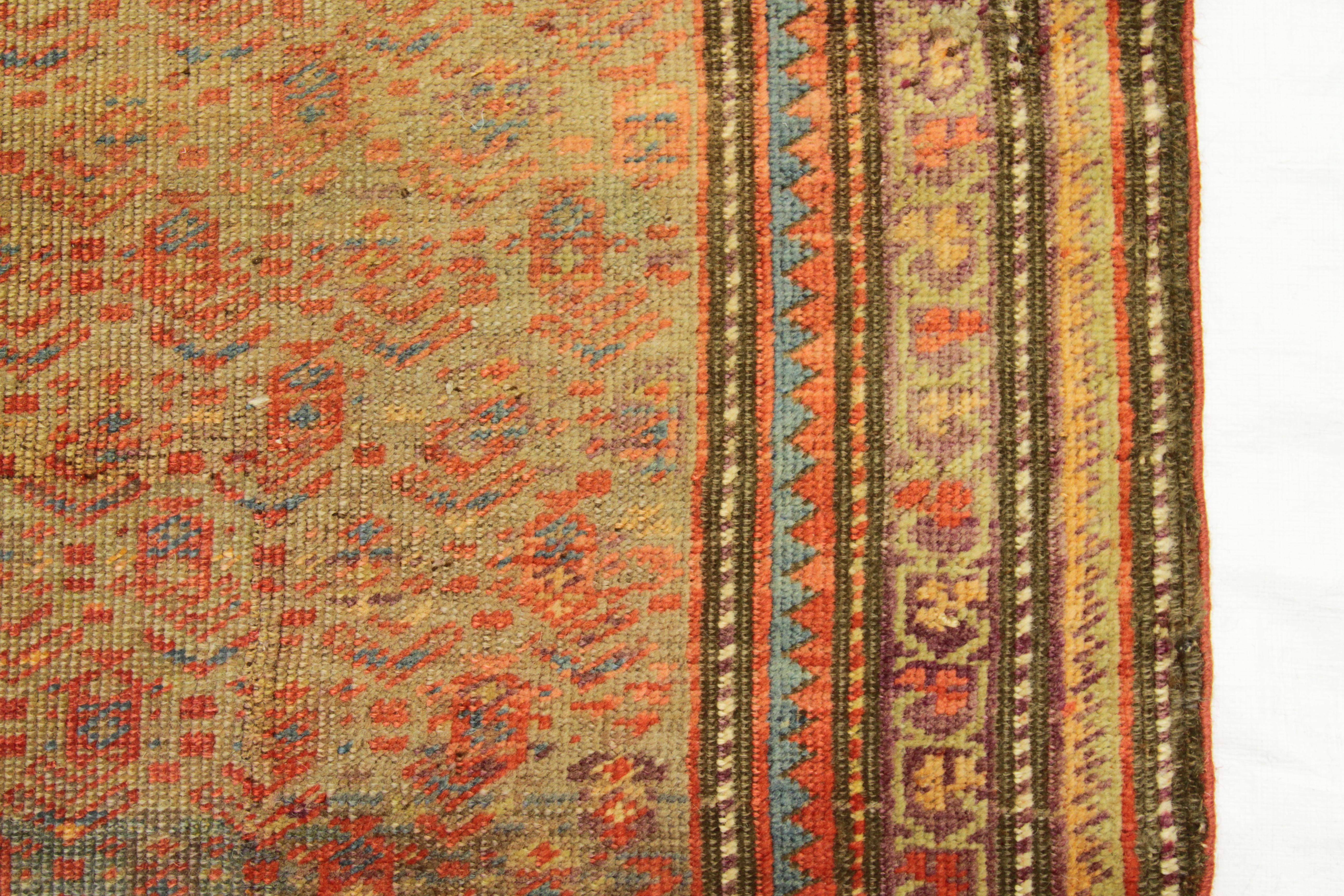 Antique Persian Rug Meshkin Design with Stylish Fading Patterns, circa 1920s For Sale 2