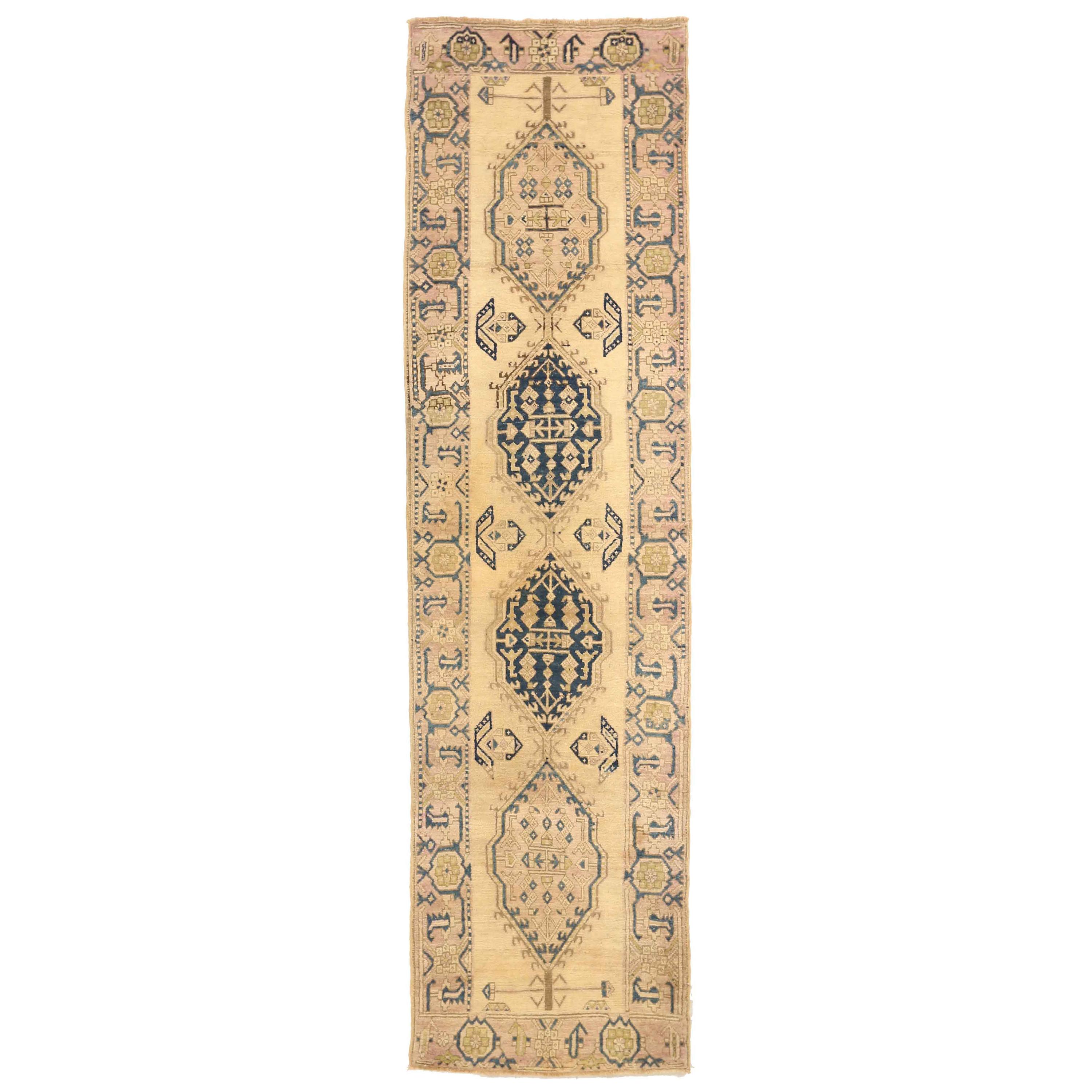 Tapis persan ancien à motifs Sarab avec motifs tribaux en poils de chameau, vers les années 1910