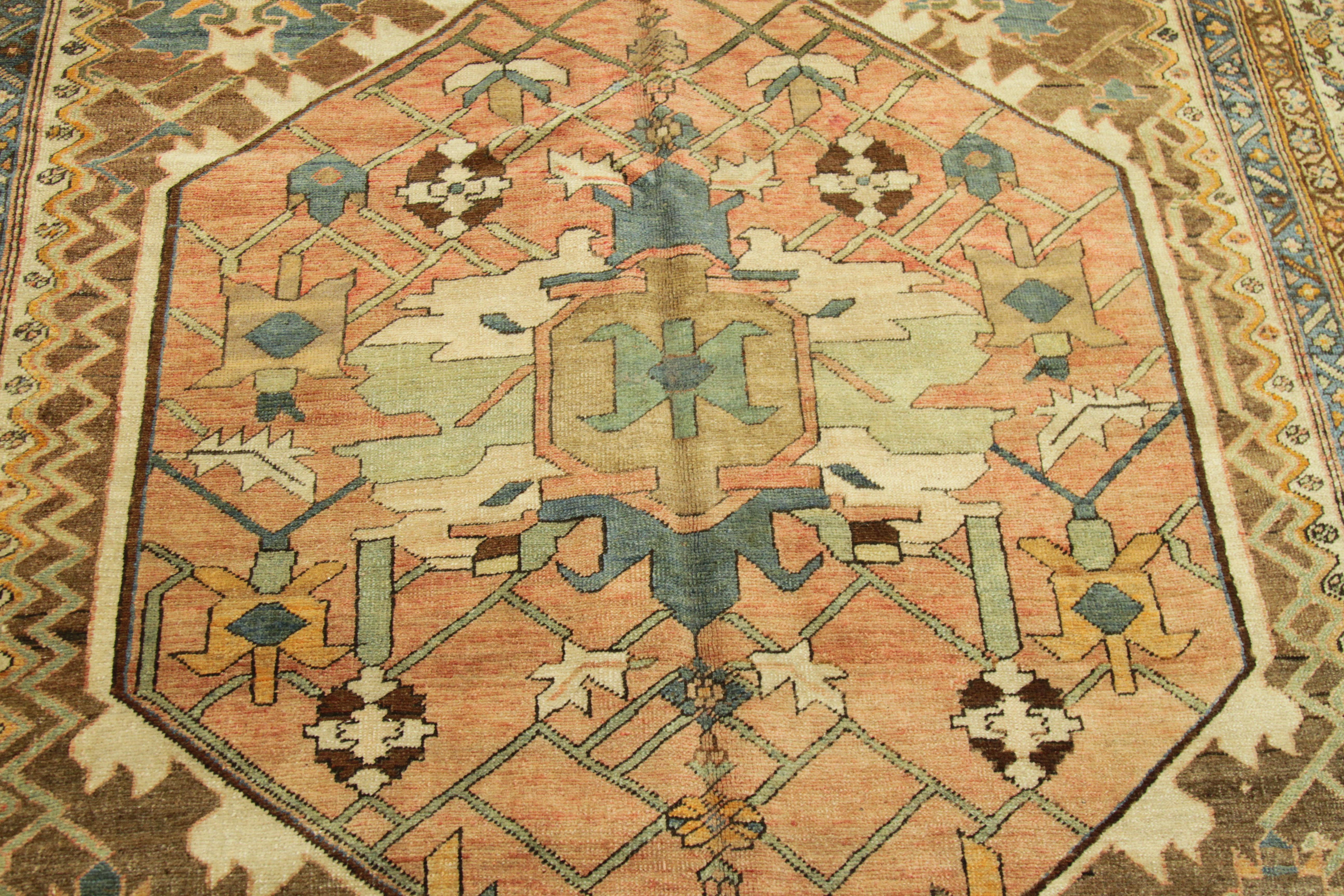 Antique Persian Rug Serapi Design in Green and Brown Tribal Details, circa 1920s For Sale 4
