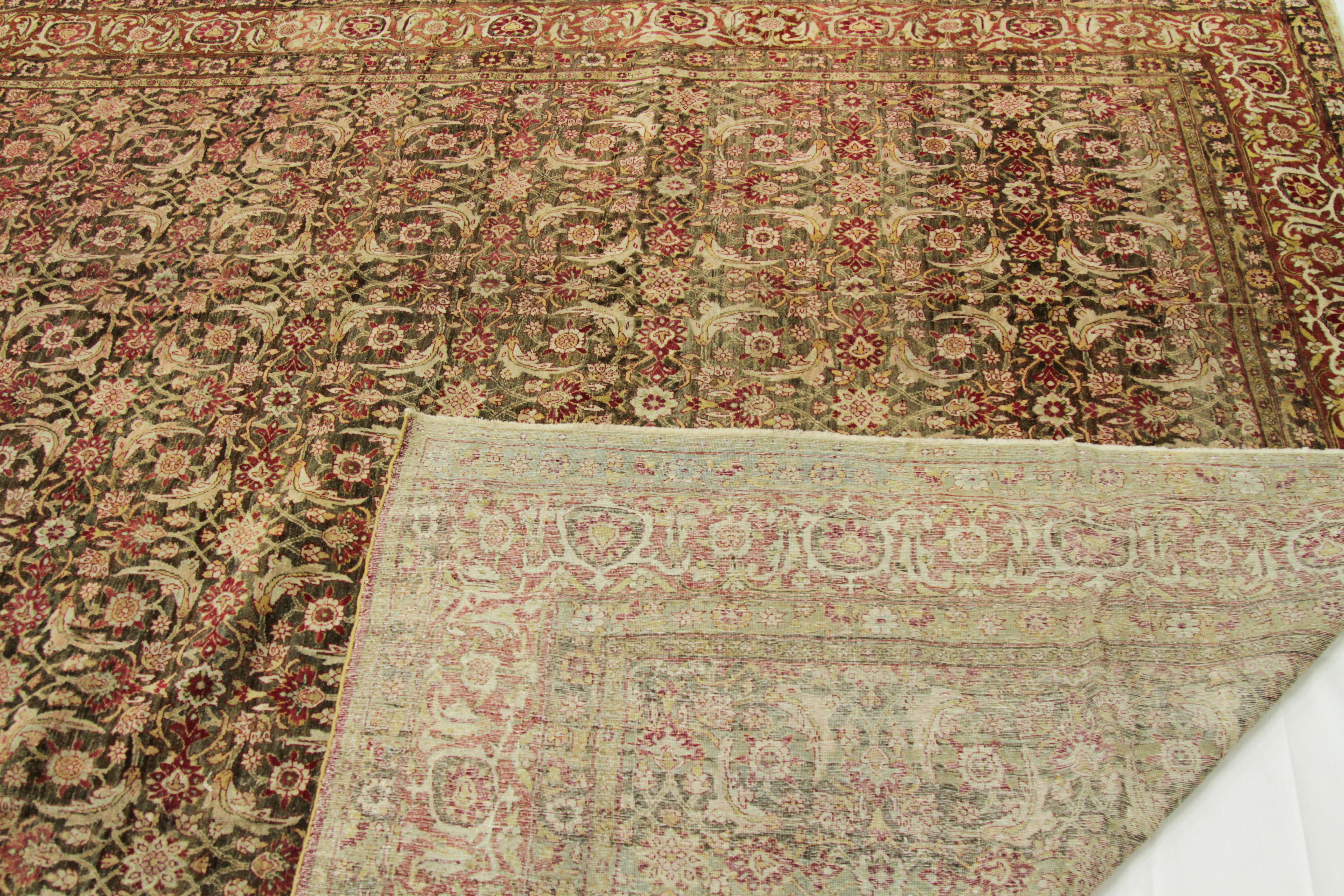  Antique Persian Rug Yazd Design with Red and Pink Medallion Field, circa 1910s For Sale 1