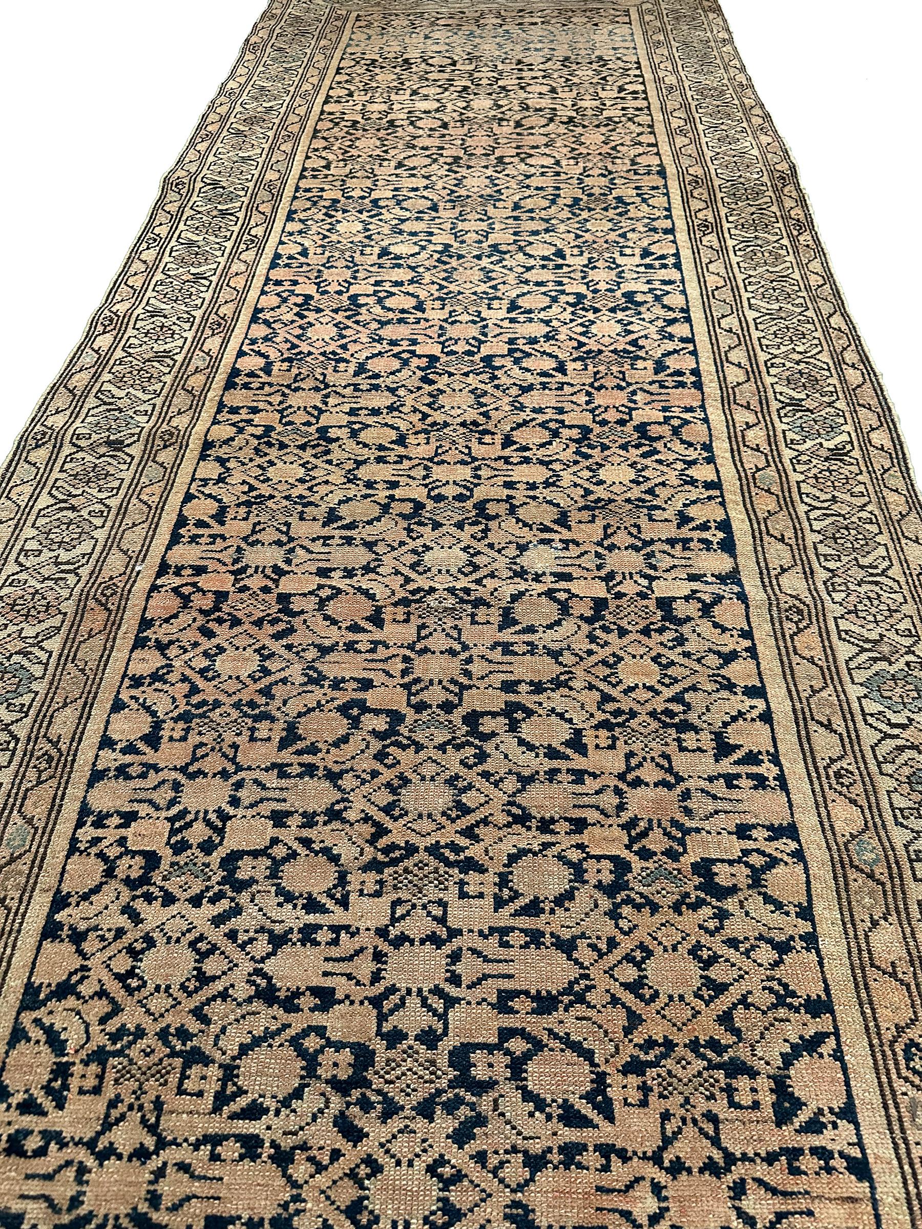 Antique Persian Runner Antique Persian Malayer Runner 1890 4x10ft  In Good Condition For Sale In New York, NY