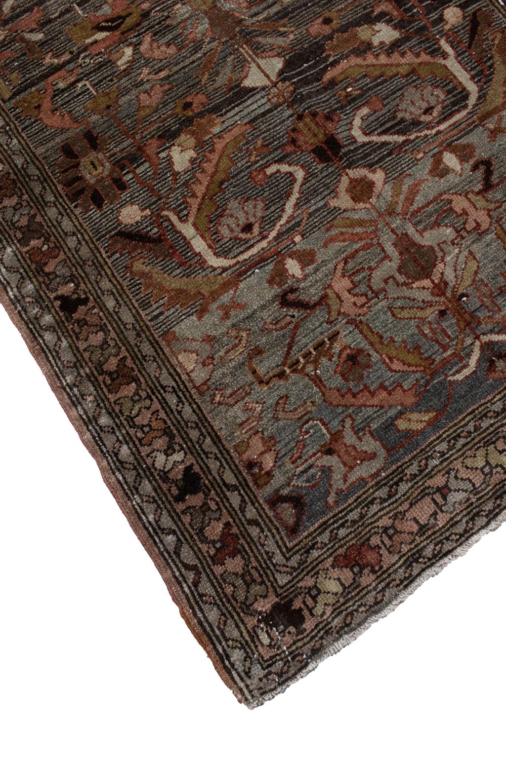Début du 20ème siècle Tapis de course persan ancien en vente