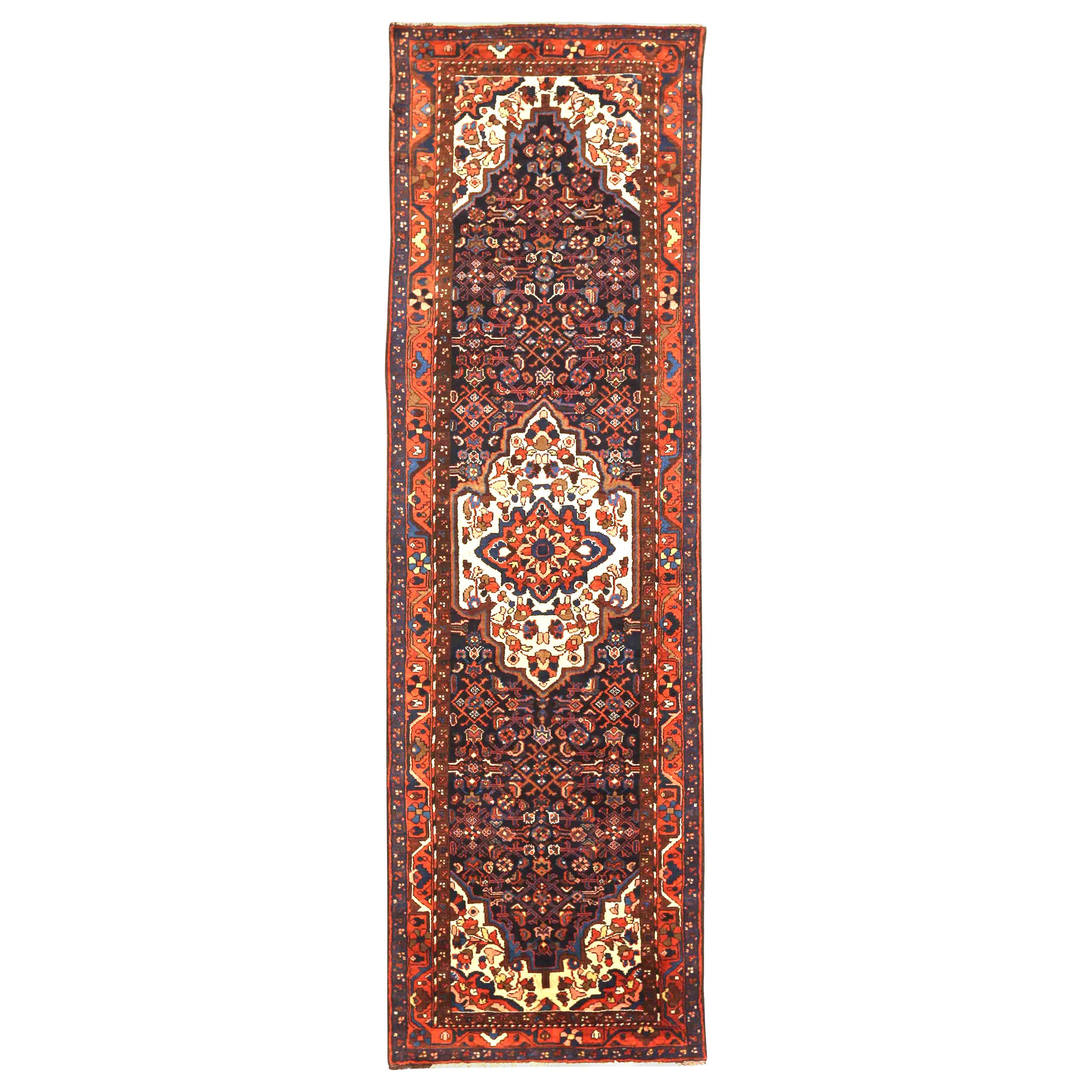 Tapis de couloir persan ancien à motifs Hamedan