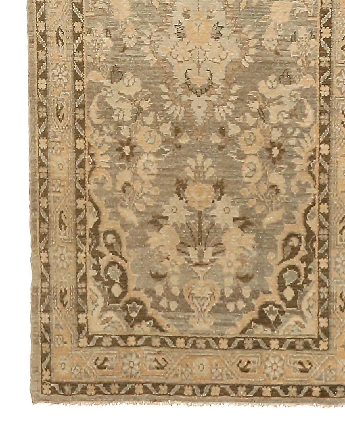 Antiker persischer Läufer in Malayer-Muster (Persisch) im Angebot