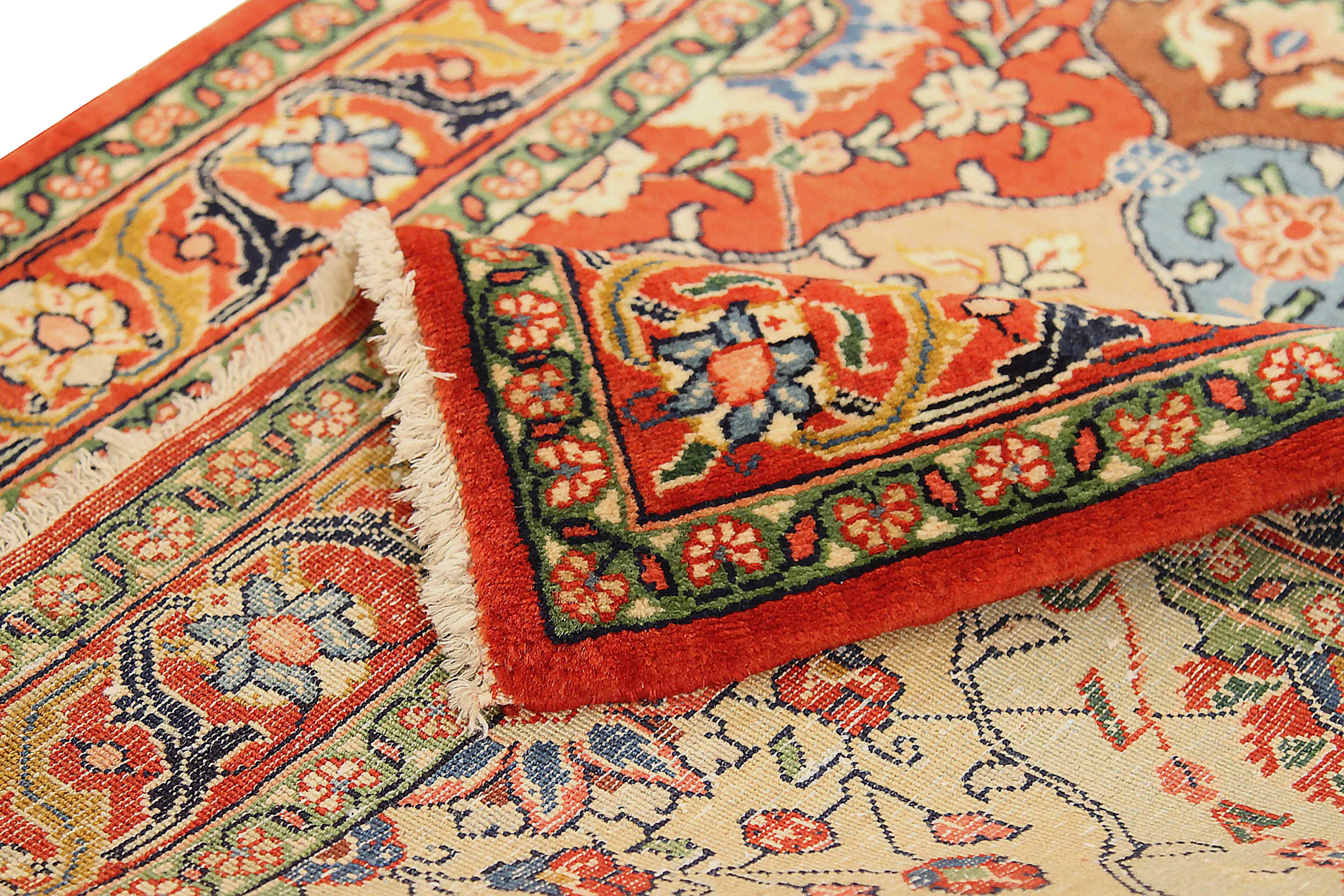 Antiker persischer Läufer Teppich im Sarouk-Design (Persisch) im Angebot