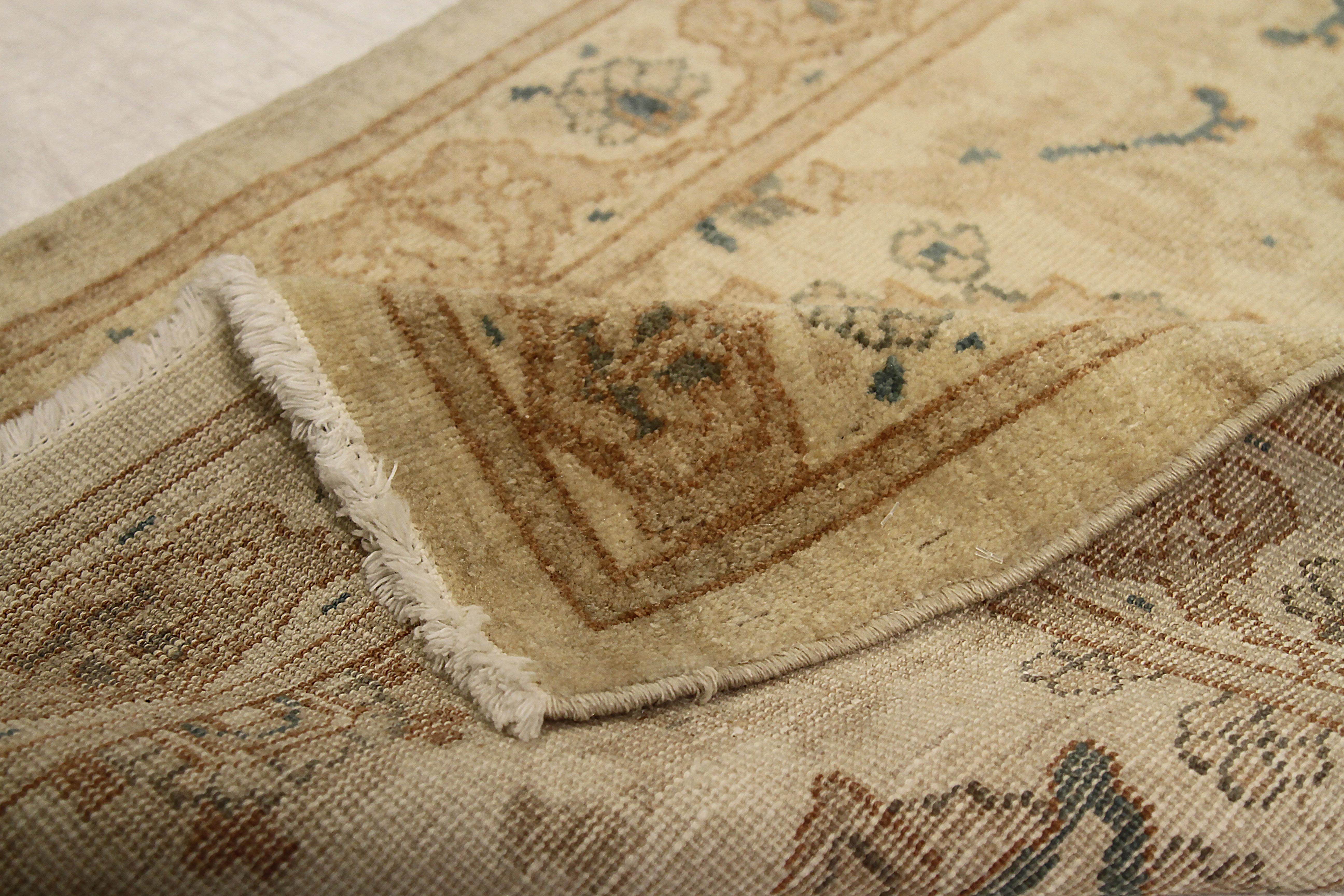 Tissé à la main Tapis de couloir persan ancien design Sultanabad en vente