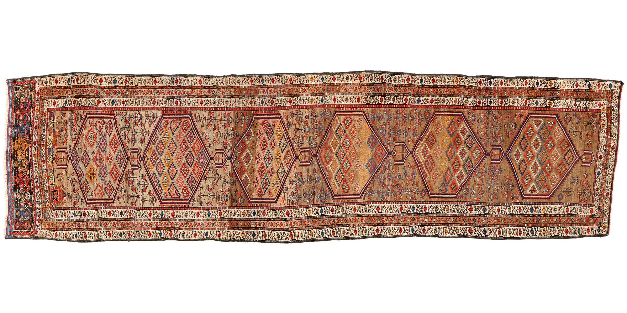 Late 19th Century Antique Persian Sarab Carpet For Sale 4