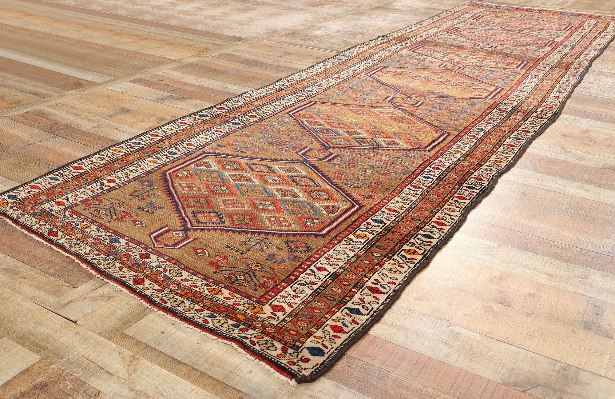 Late 19th Century Antique Persian Sarab Carpet For Sale 1