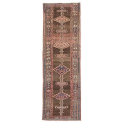 Antico tappeto persiano Sarab Runner, Natural Elegance incontra lo stile tribale