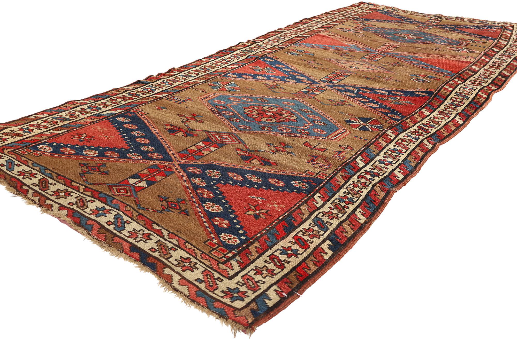 Late 19th Century Antique Persian Sarab Rug Runner, 04’04 x 11’00 In Good Condition For Sale In Dallas, TX