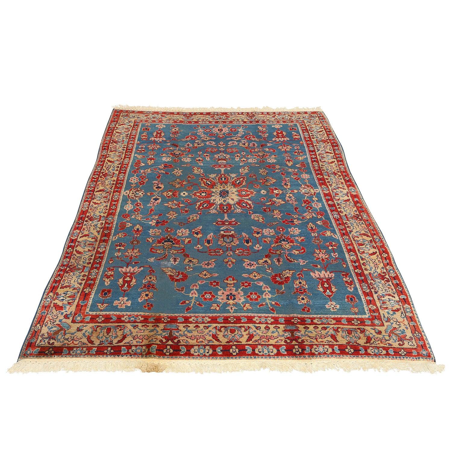 Sarouk-Teppiche sind bekannt für ihre exquisite Handwerkskunst, ihre leuchtenden Farben und ihre komplizierten Muster. Diese Teppiche stammen aus der Region um die Stadt Sarouk im Zentraliran und genießen seit langem einen hohen Stellenwert in der