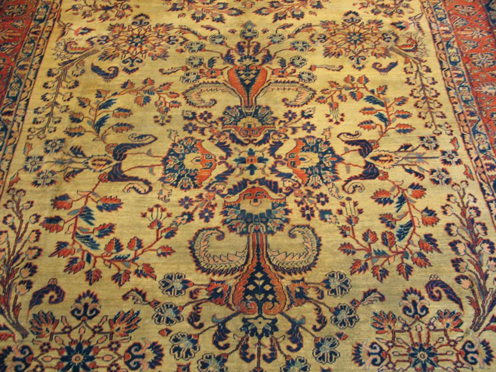 1920s Persian Sarouk Carpet ( 8'9
