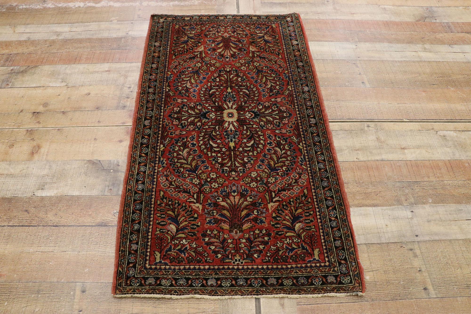 Antique Persian Sarouk Accent Rug with Victorian Style For Sale 1