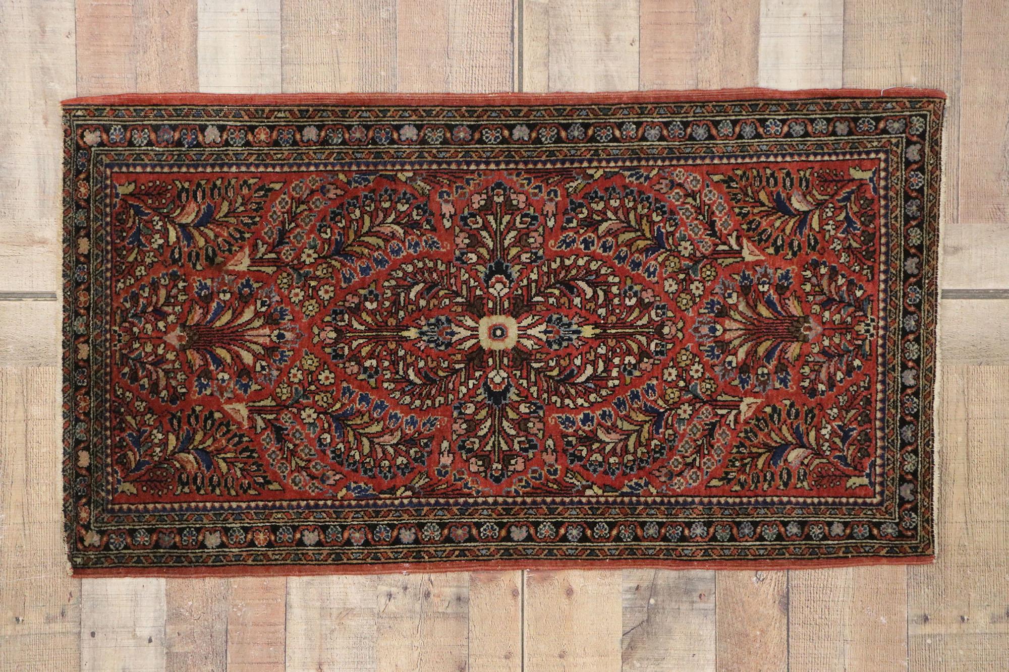 Antique Persian Sarouk Accent Rug with Victorian Style For Sale 2