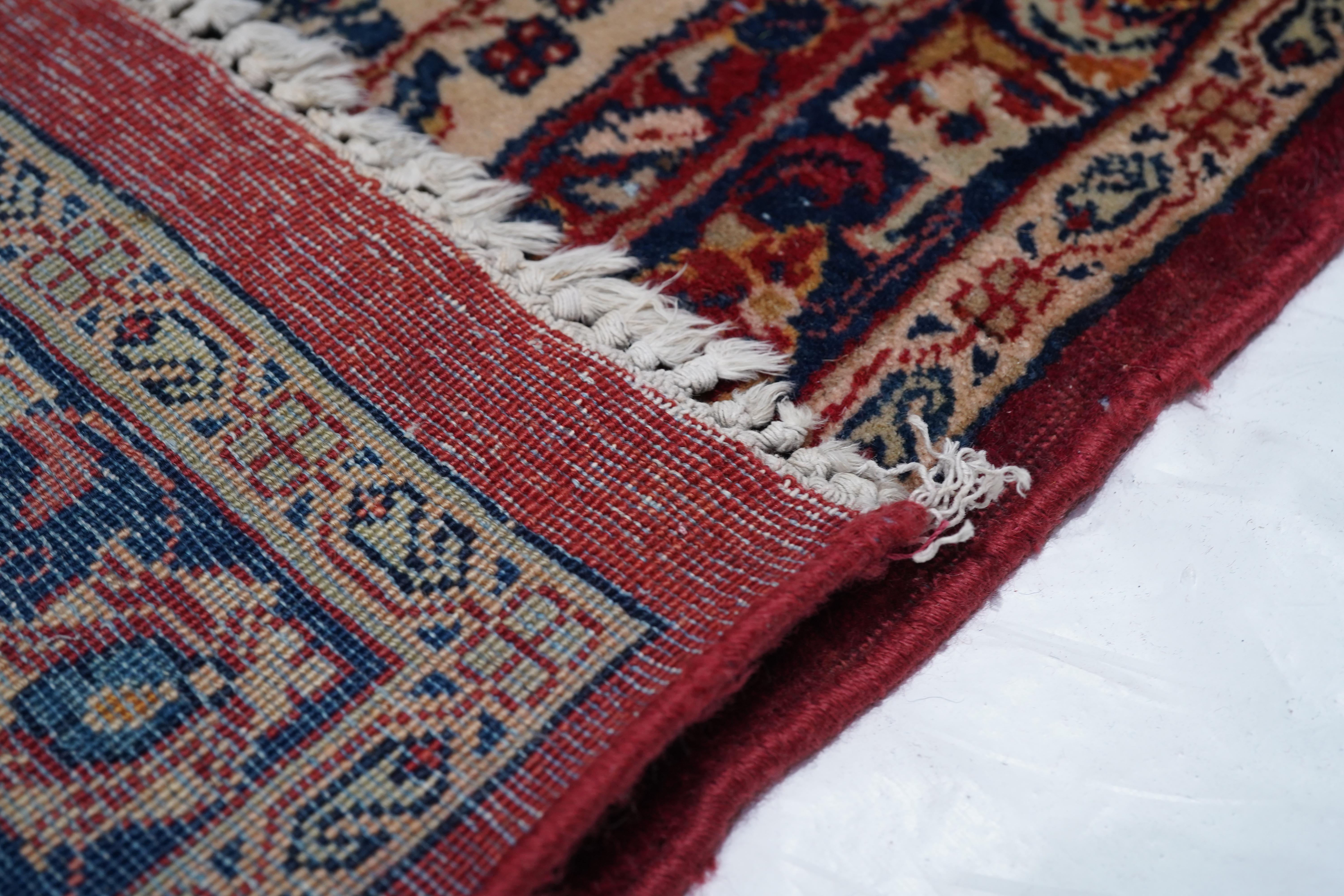Laine Tapis persan ancien Sarouk 10' x 23'5