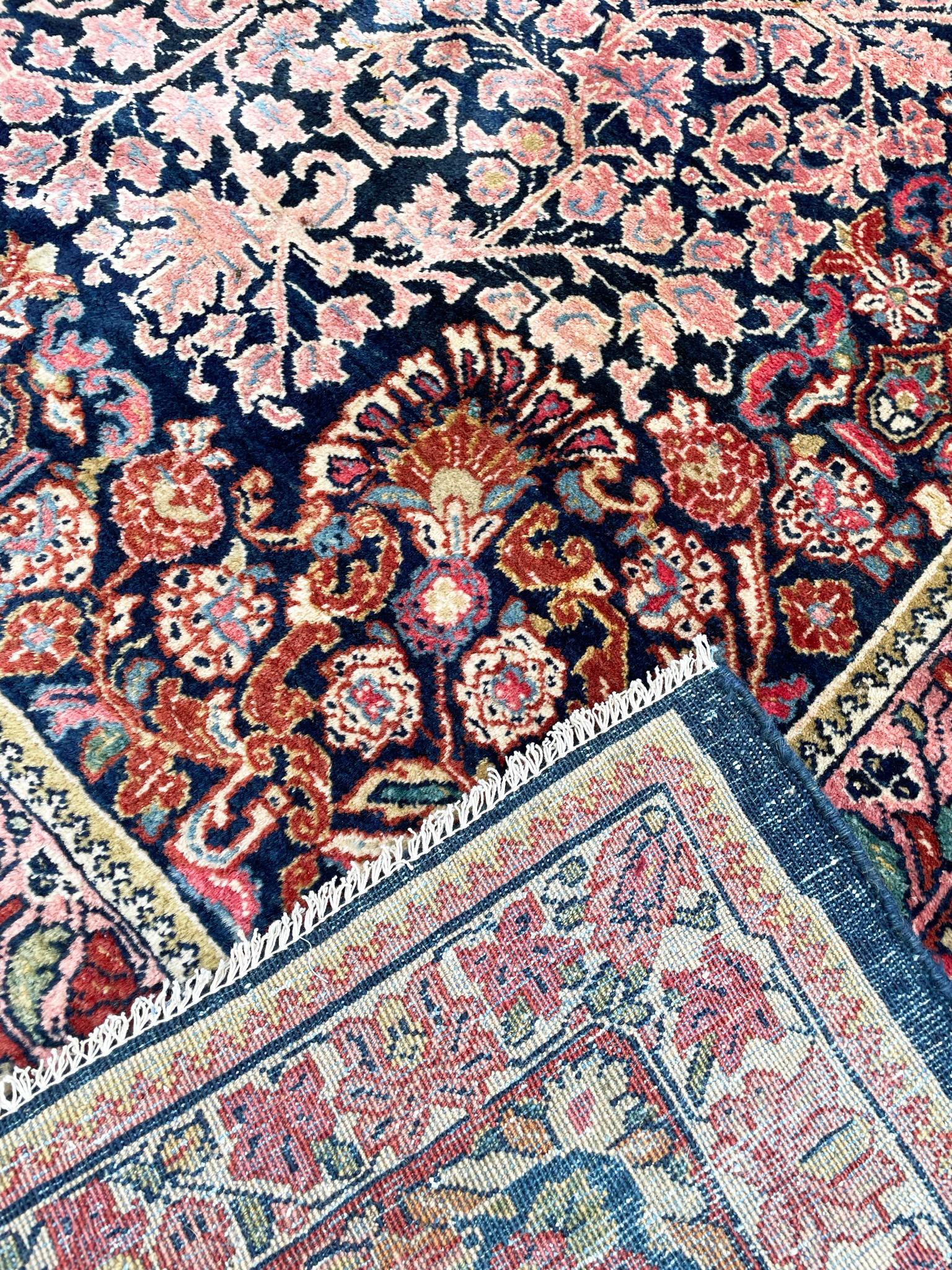 Antique Persian Sarouk Carpet, Wedding Rug For Sale 3