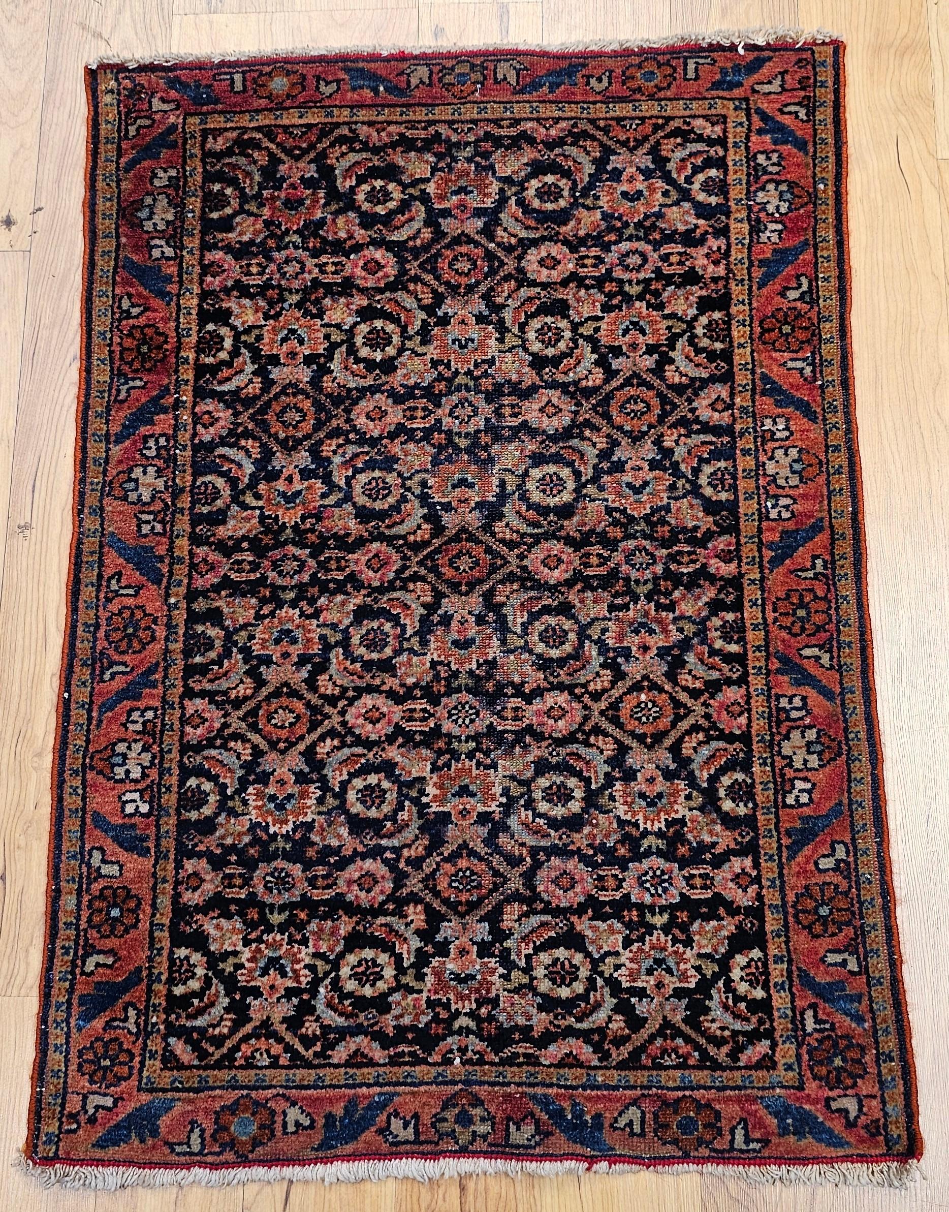 Antiker persischer Sarouk Farahan Flächenteppich mit All-Over-Muster im Angebot 9