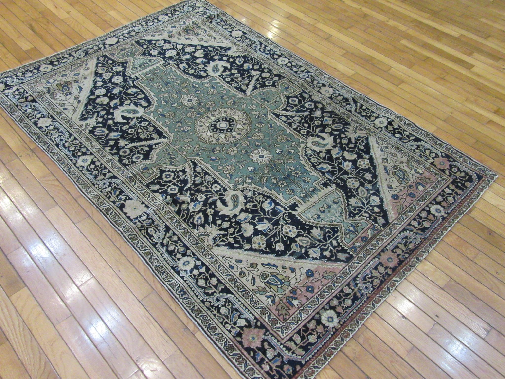 Antique Hand Knotted Navy Blue Wool Persian Sarouk Farahan Rug 6