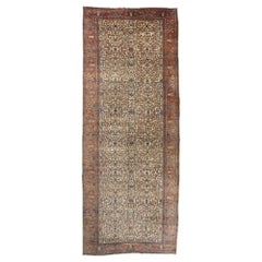 Antique tapis persan Sarouk Farahan Palace avec style Tudor anglais