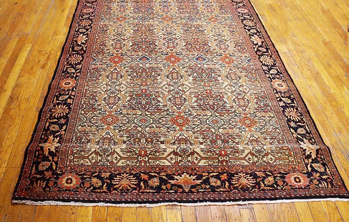 Hand-Knotted 19th Century Persian Sarouk Farahan Carpet ( 4'6