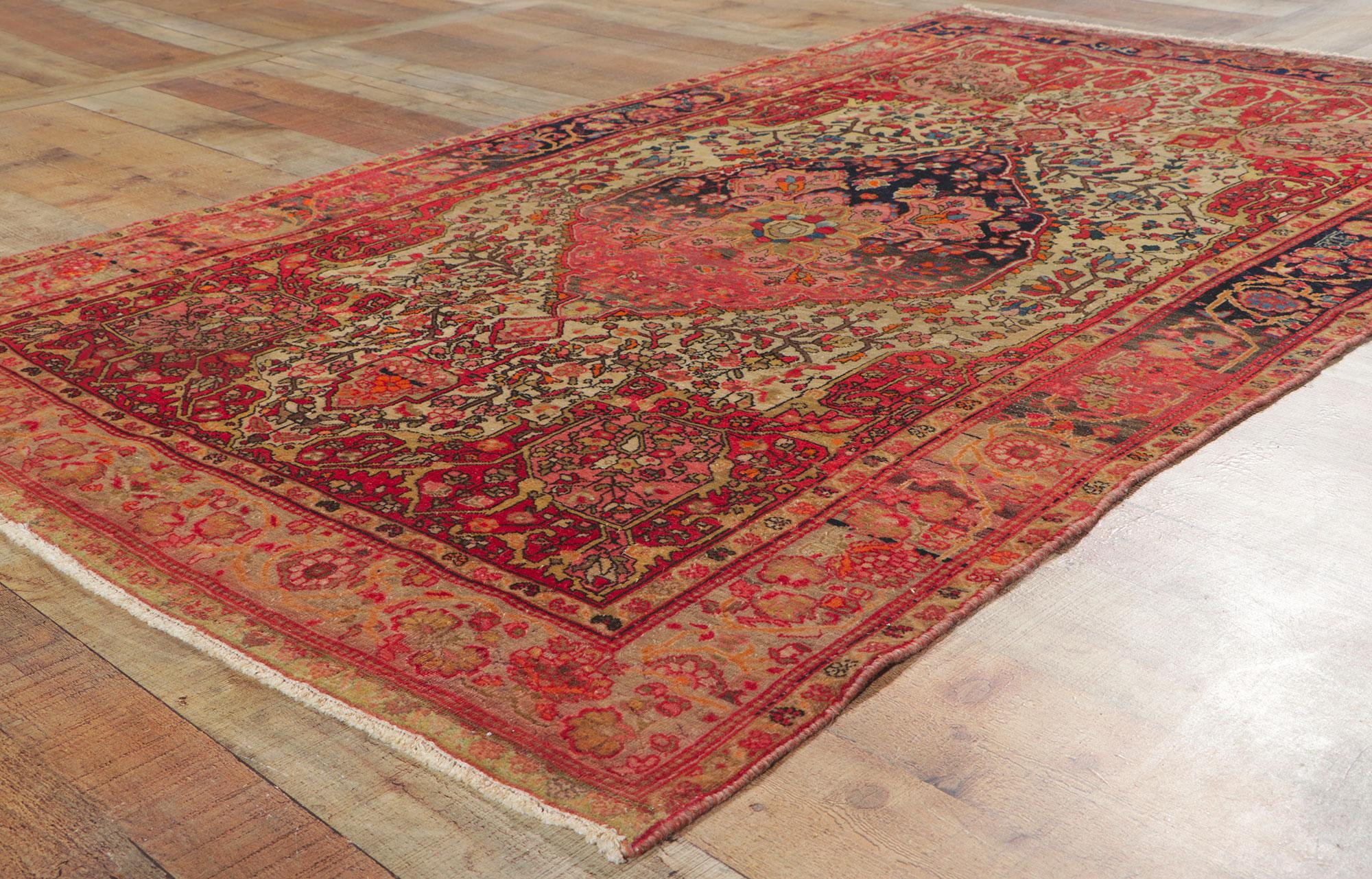 Antique Persian Sarouk Farahan Rug For Sale 3