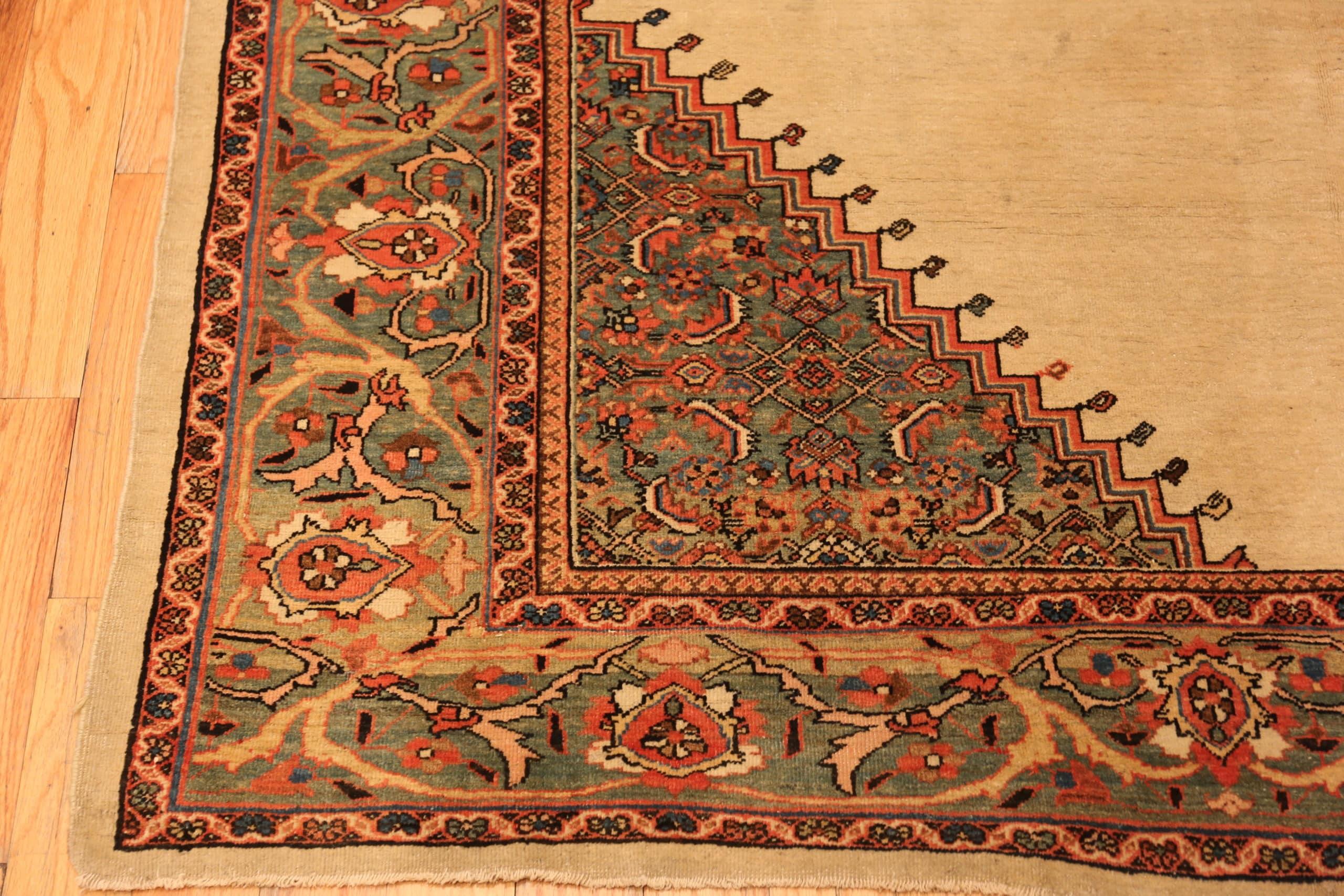 Hand-Knotted Antique Persian Sarouk Farahan Rug. 6 ft 10 in x 9 ft 10 in For Sale