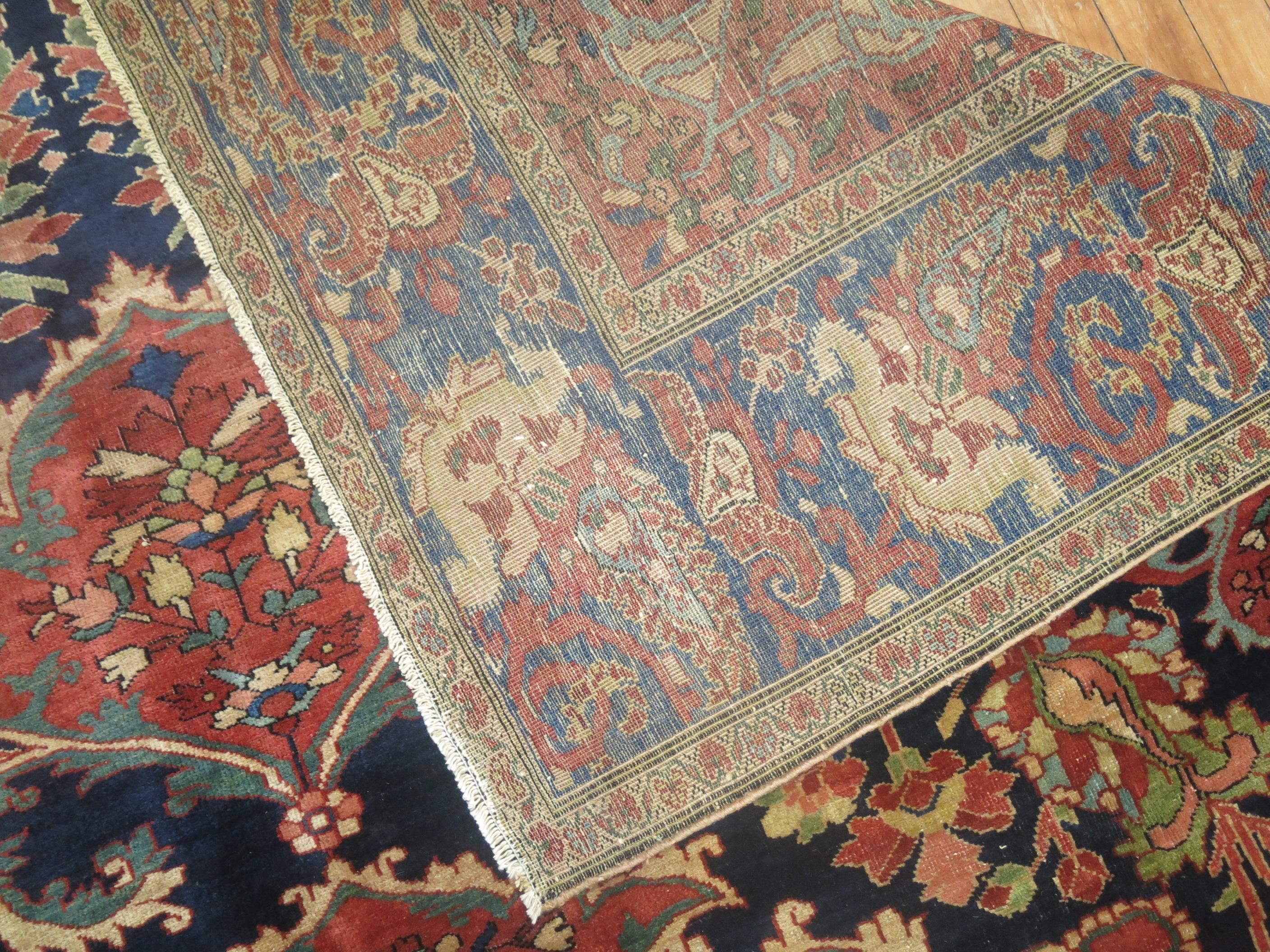 Noué à la main Ancien tapis persan ancien Sarouk Ferahan en vente