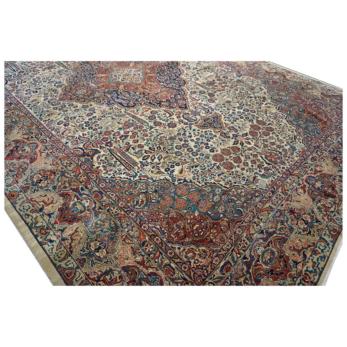Antiker persischer Sarouk Mahajaran-Teppich in Übergröße 12x19 in Elfenbein, Marineblau und Rot im Angebot 3